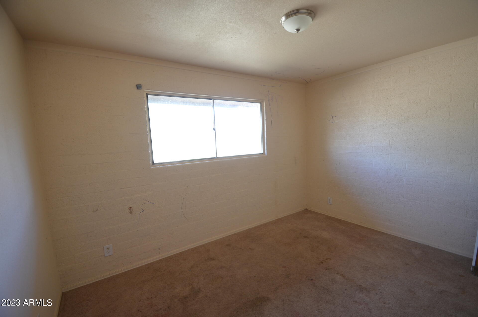 316 W Greenwich Road