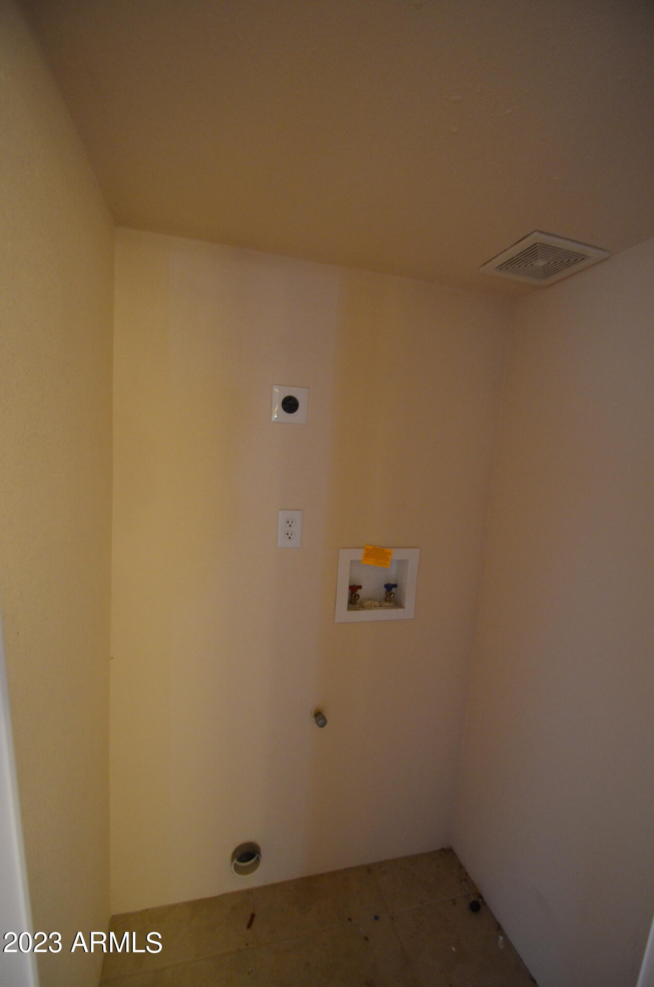 316 W Greenwich Road