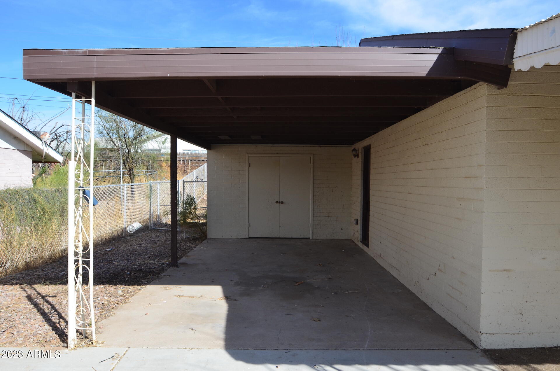 316 W Greenwich Road