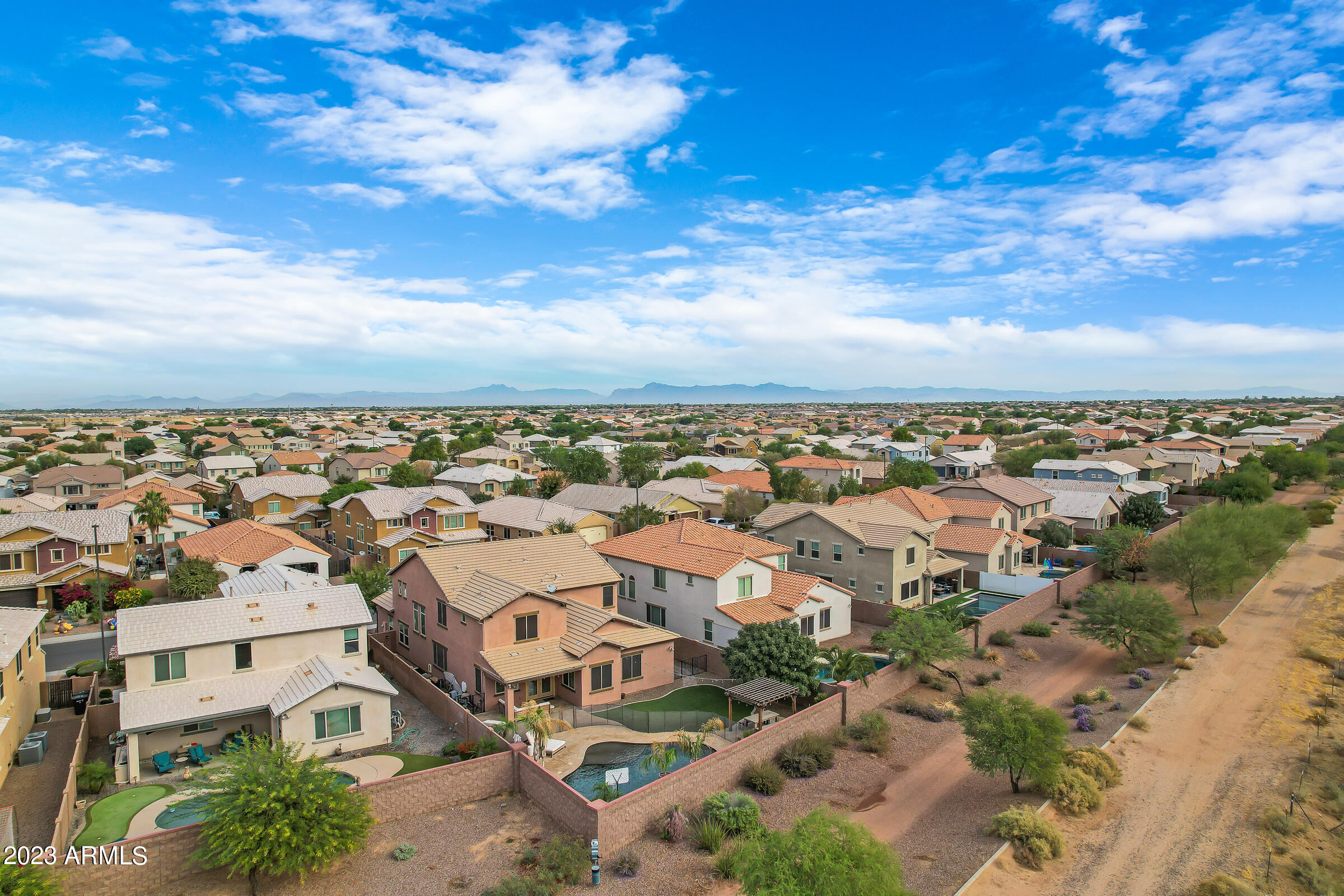 1993 E HAZELTINE Way