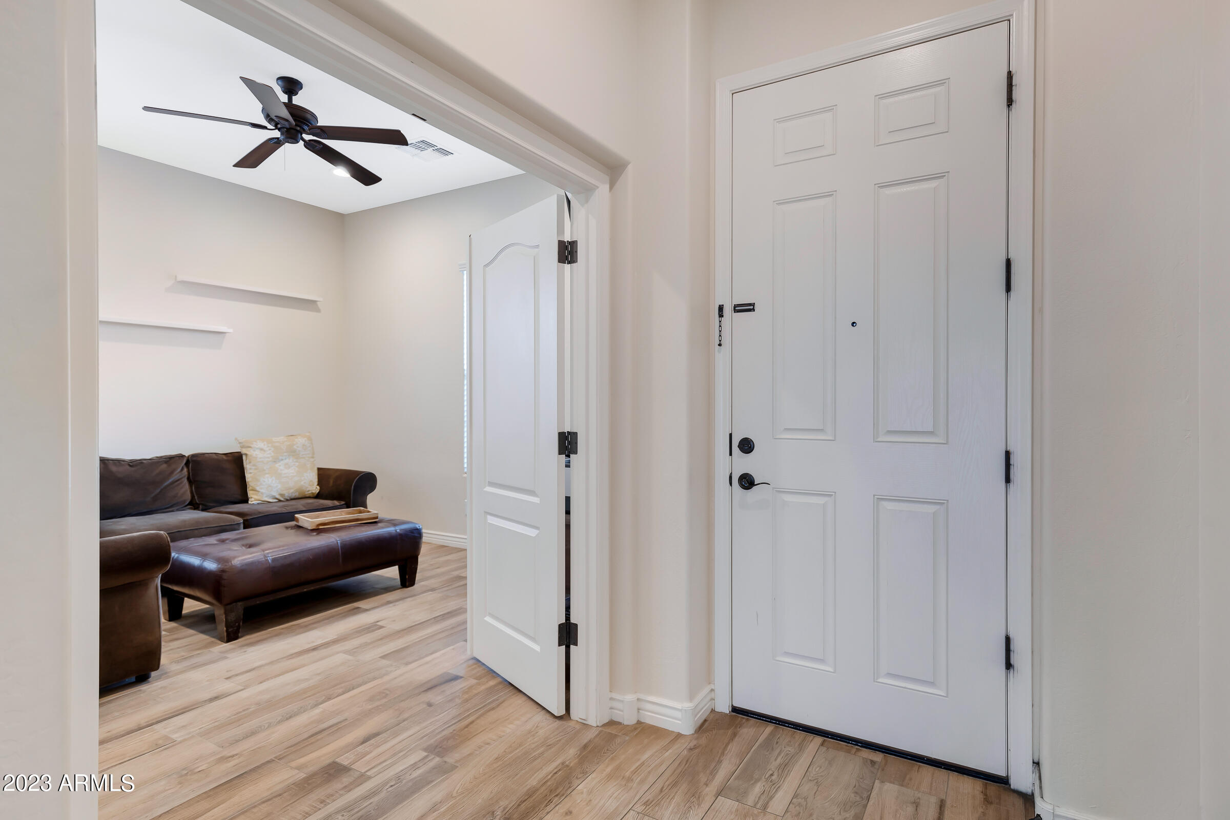 1993 E HAZELTINE Way