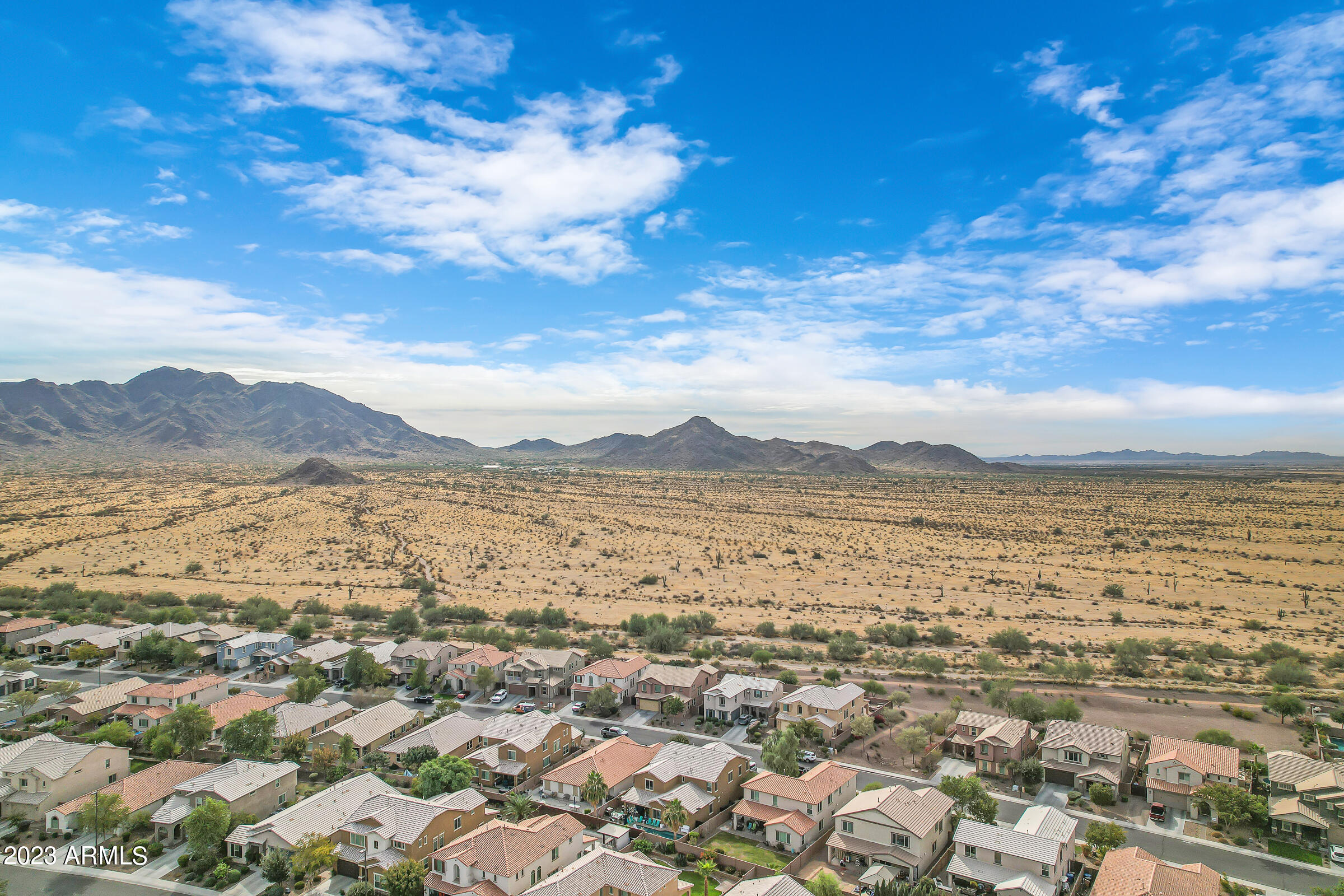 1993 E HAZELTINE Way