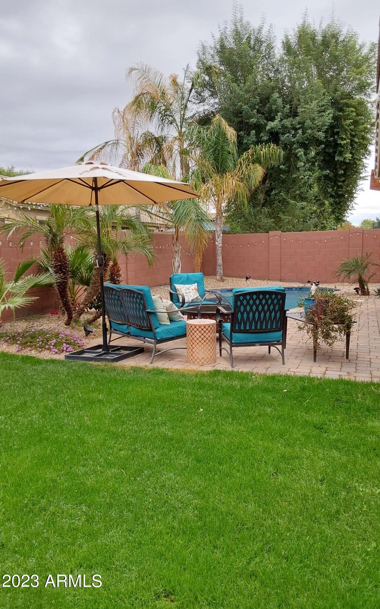 19814 E CARRIAGE Way