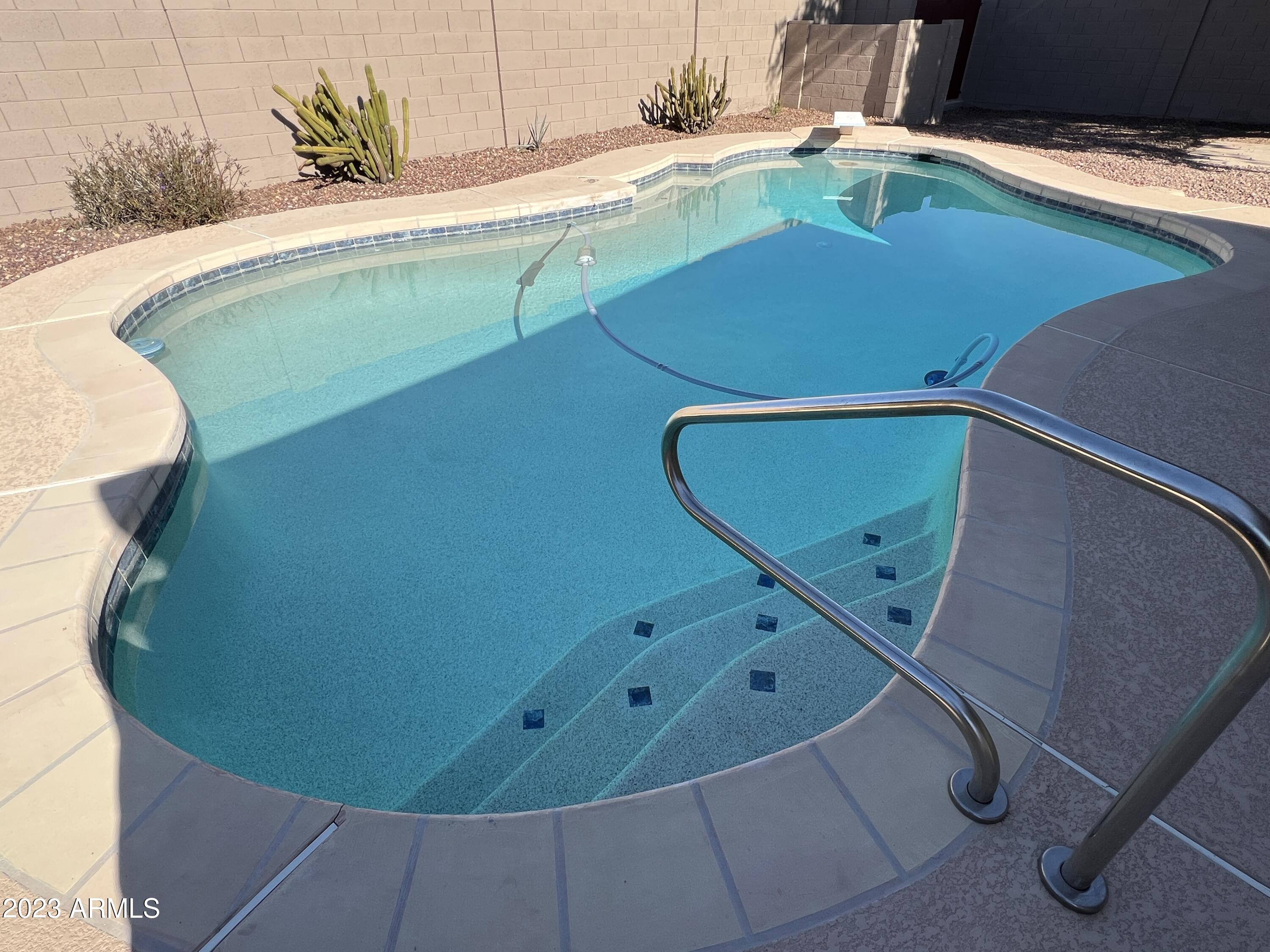 2176 E Apollo Avenue