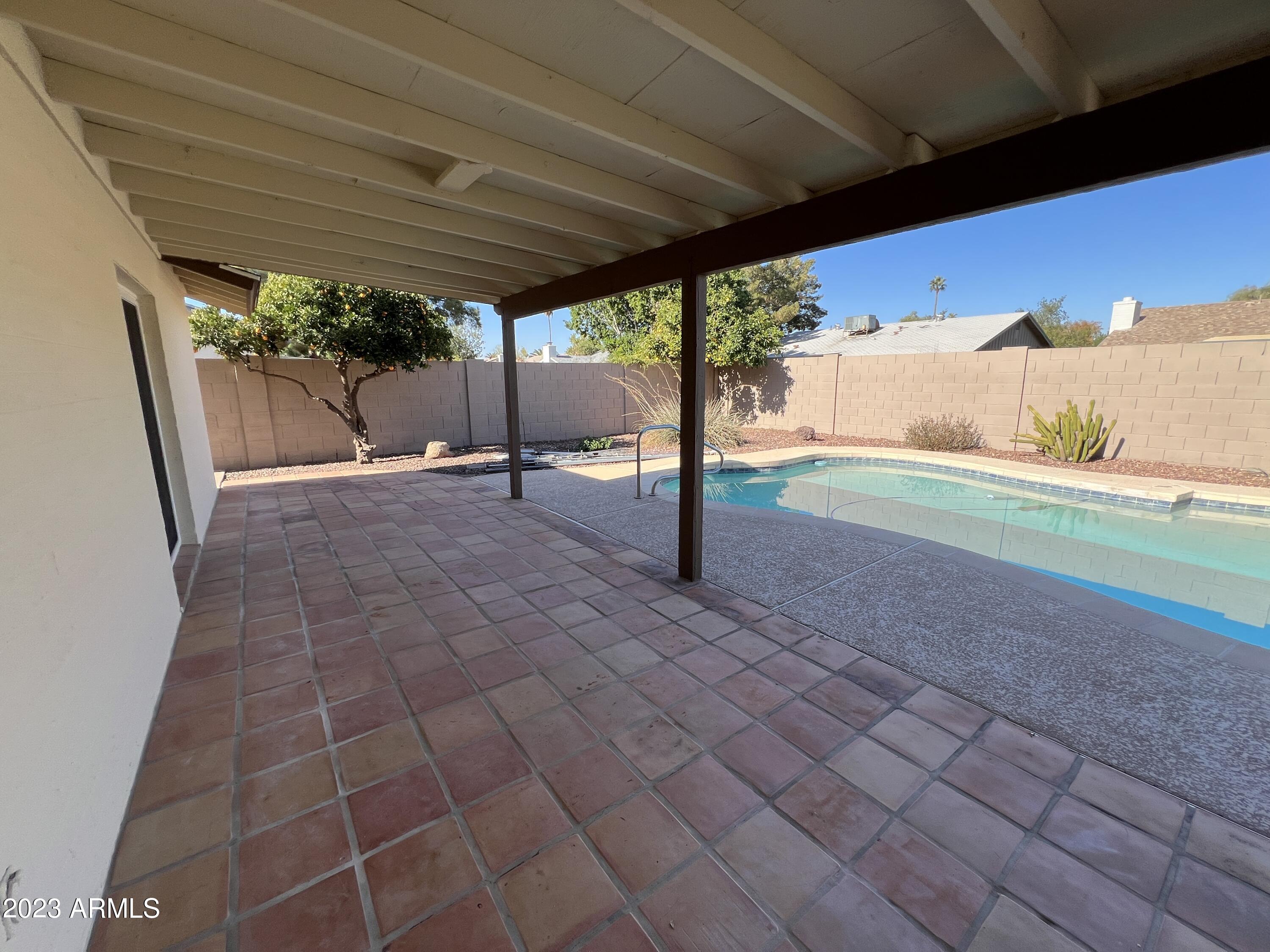 2176 E Apollo Avenue