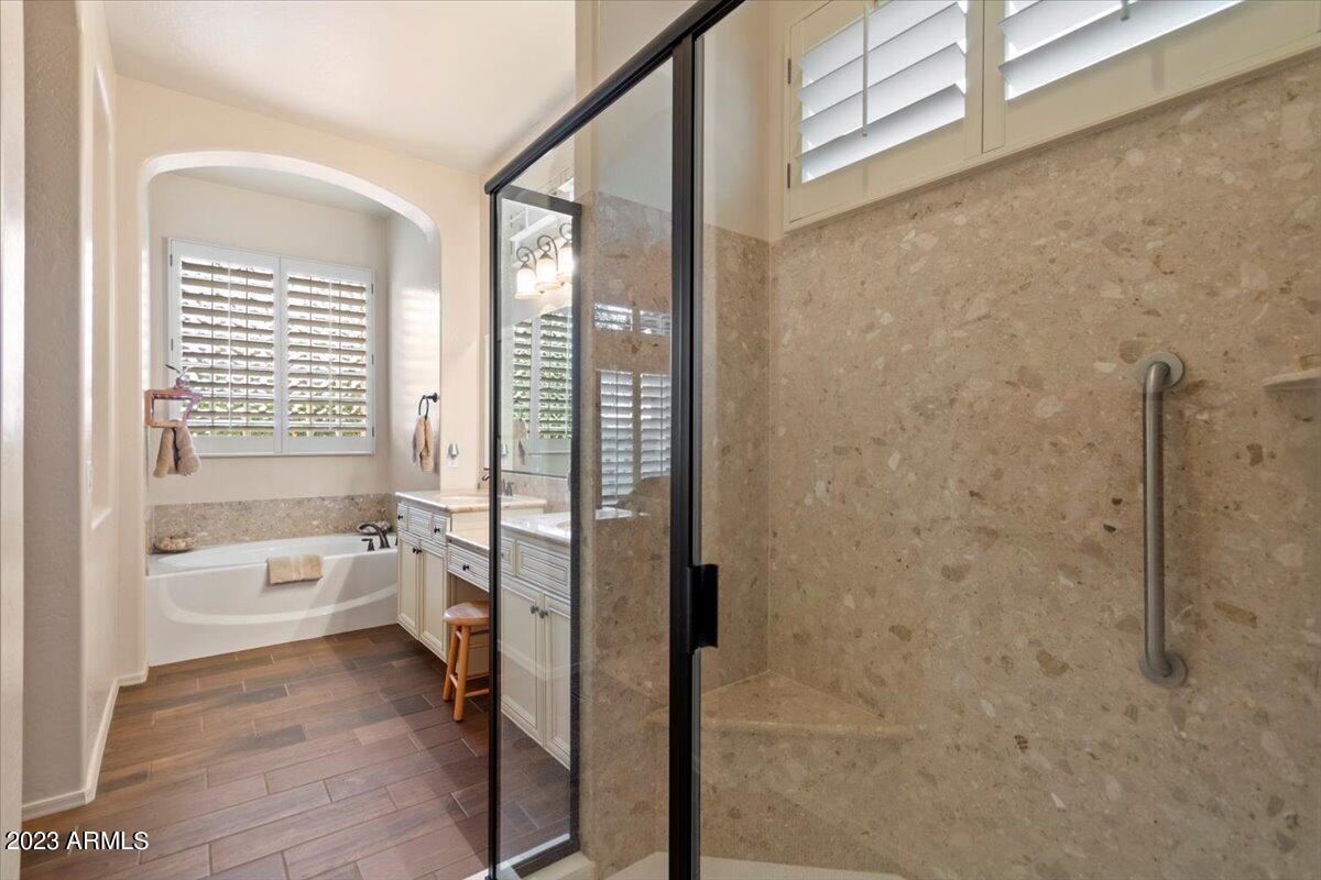 1652 N ATWOOD Circle