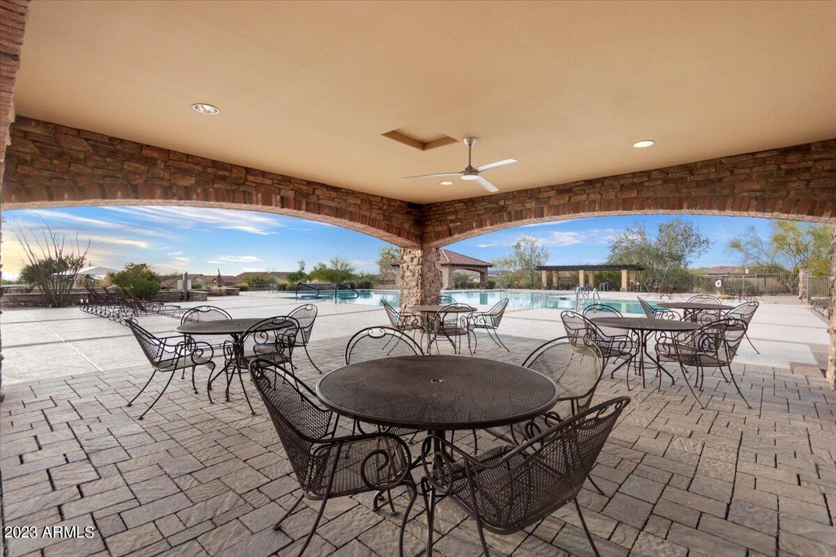 1652 N ATWOOD Circle