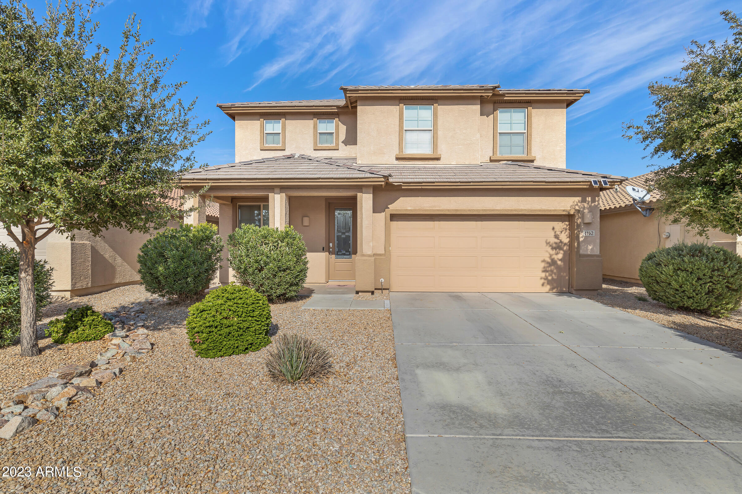 1162 W FRUIT TREE Lane