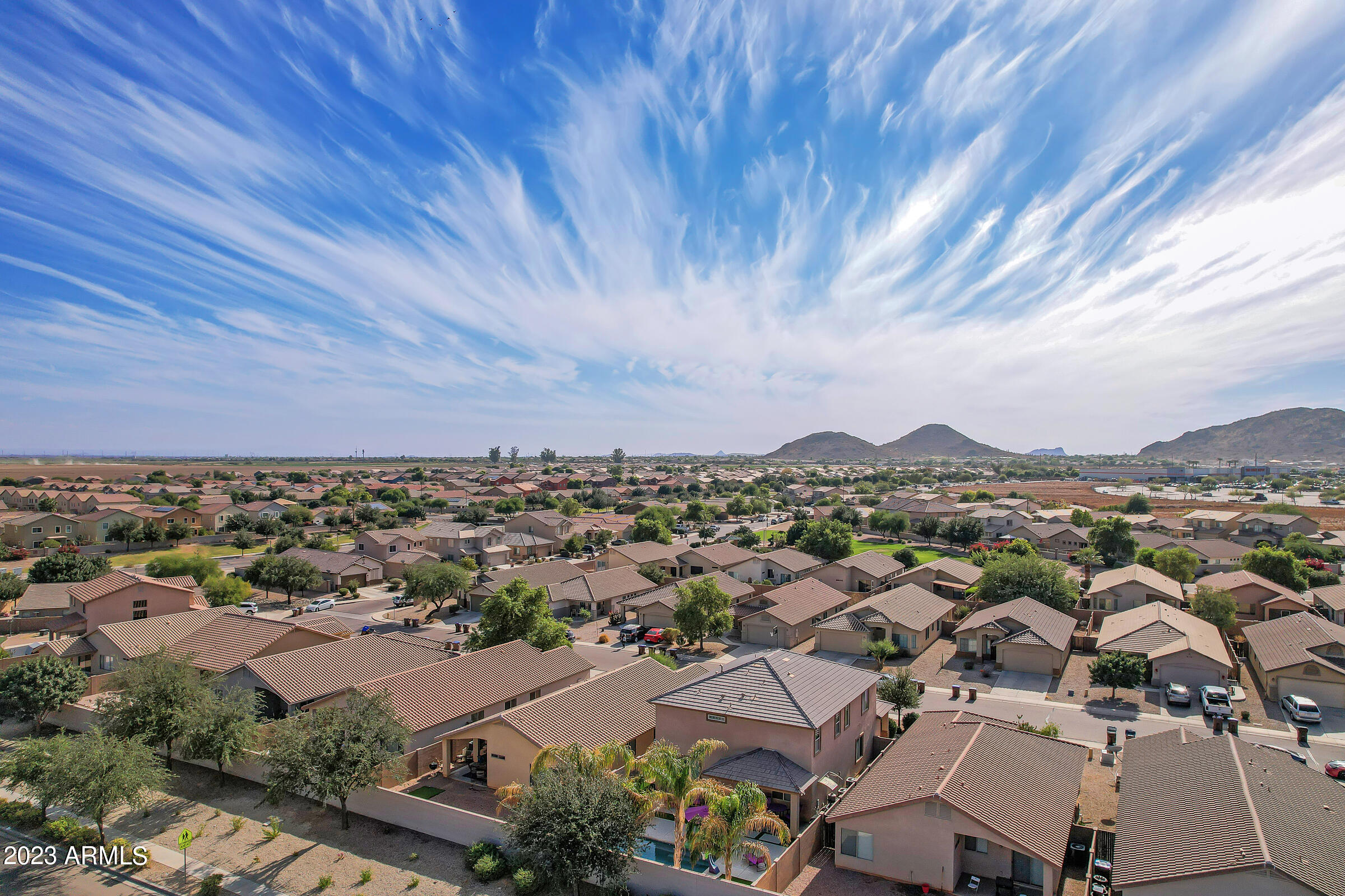 1162 W FRUIT TREE Lane