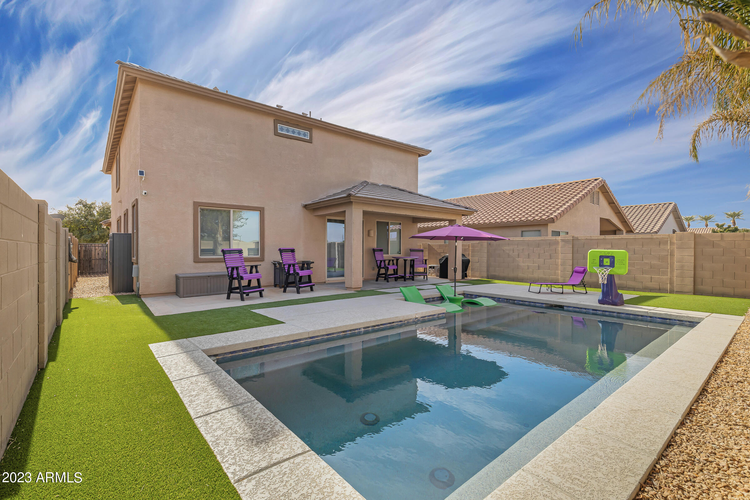 1162 W FRUIT TREE Lane