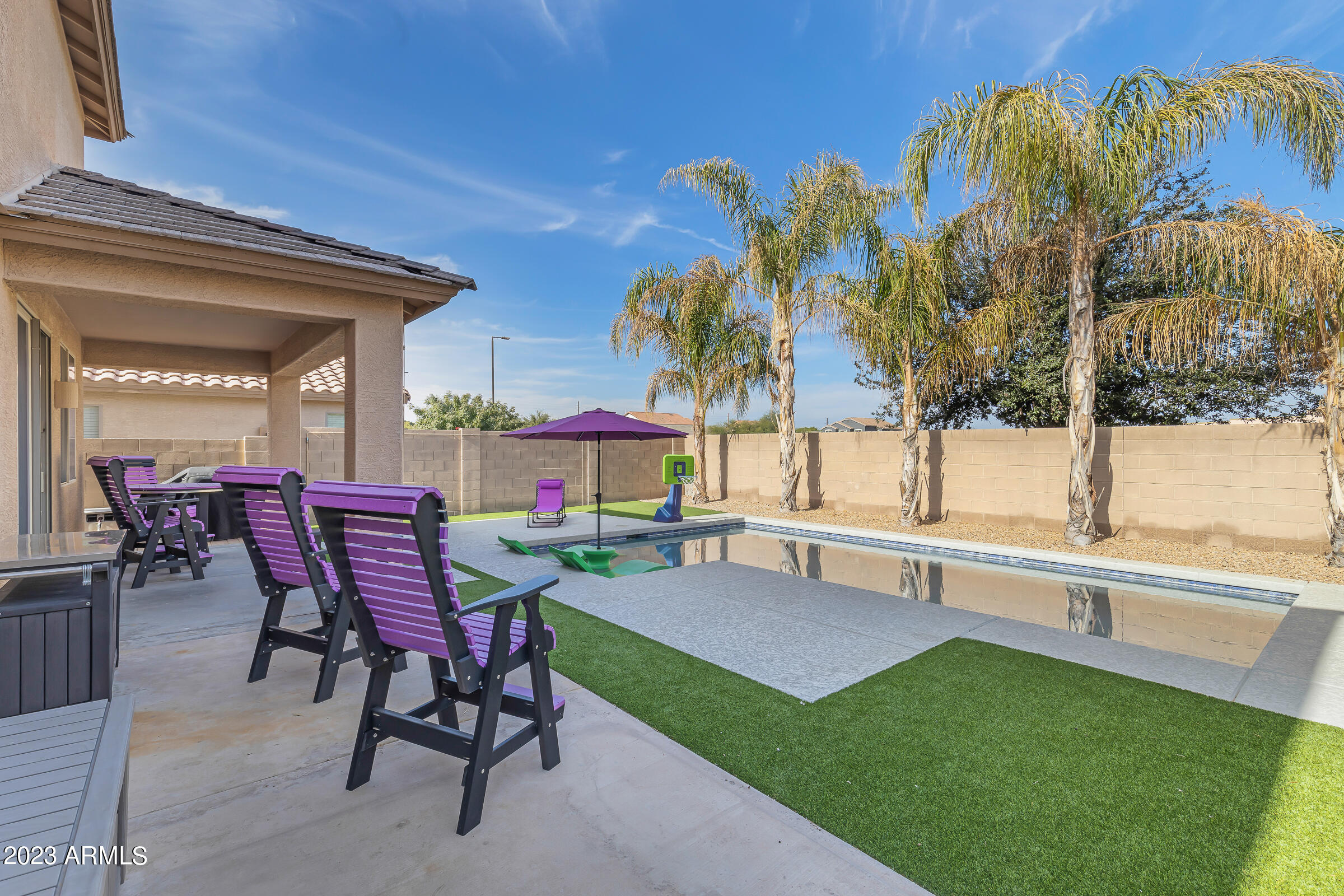 1162 W FRUIT TREE Lane