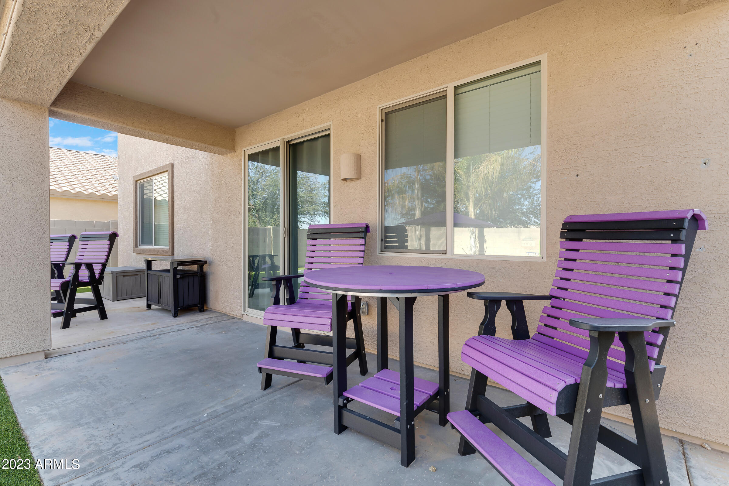 1162 W FRUIT TREE Lane