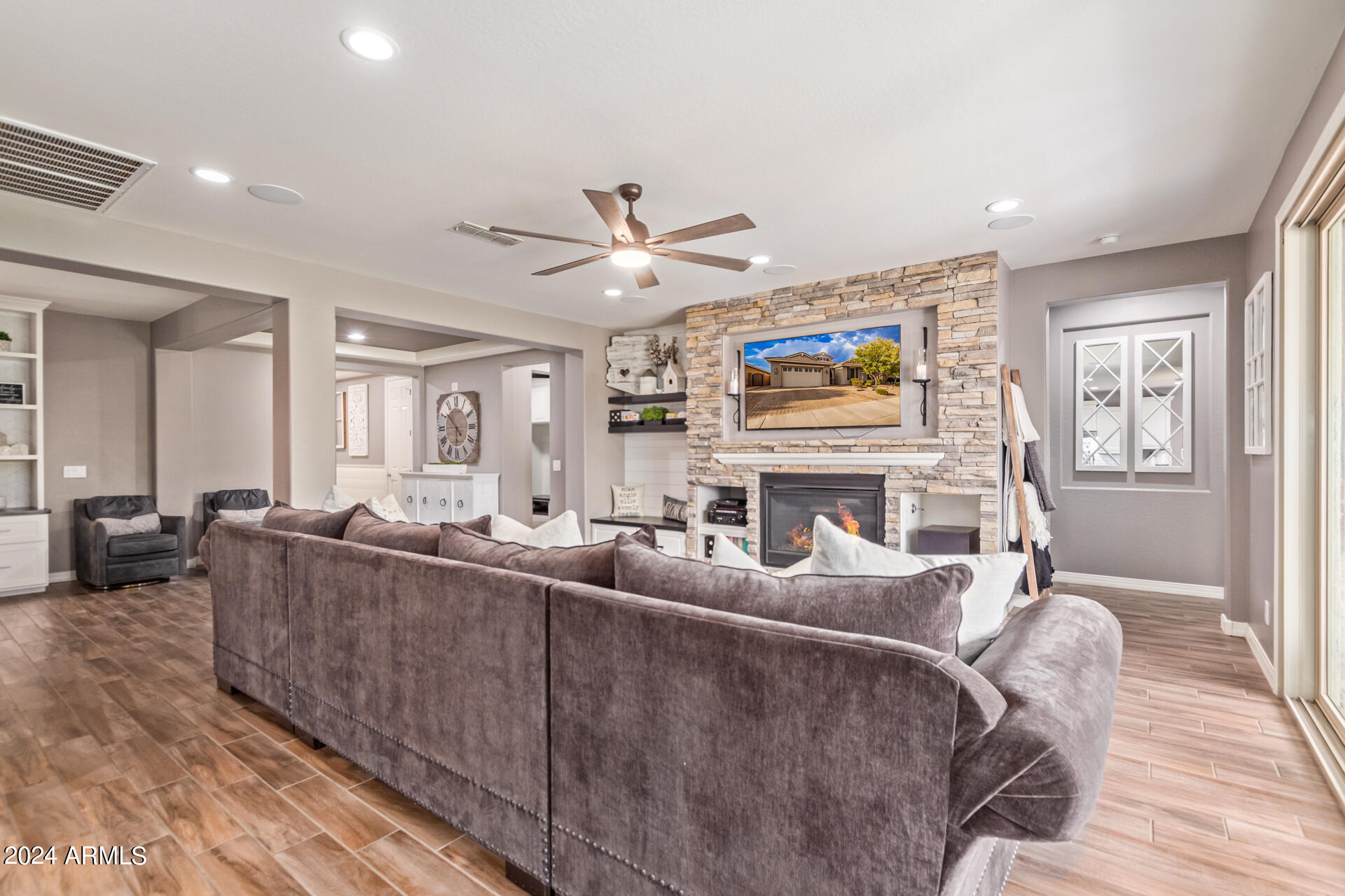 3740 E BLUE SPRUCE Lane