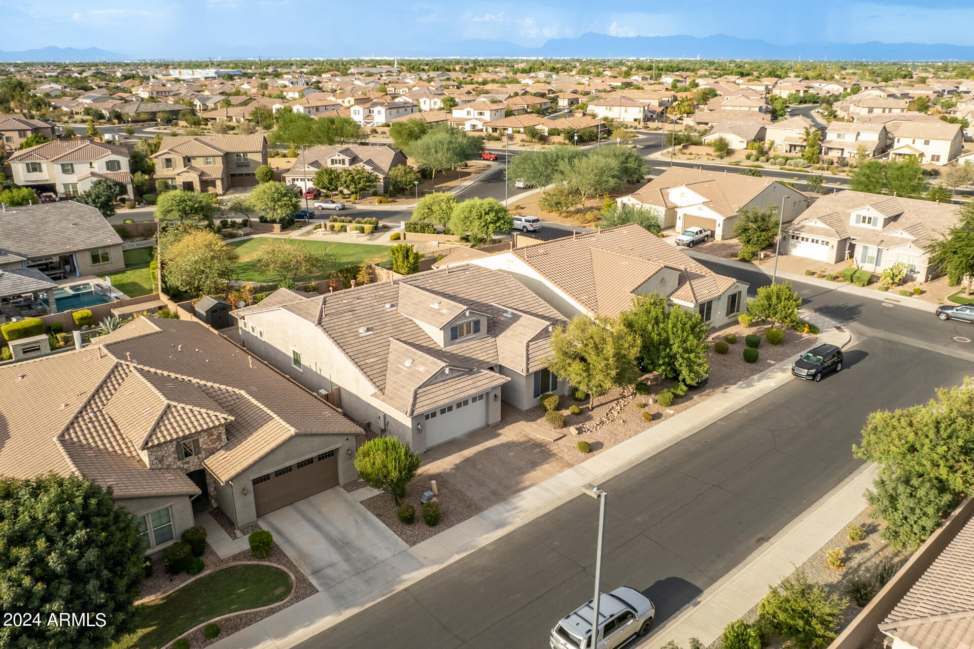 3740 E BLUE SPRUCE Lane