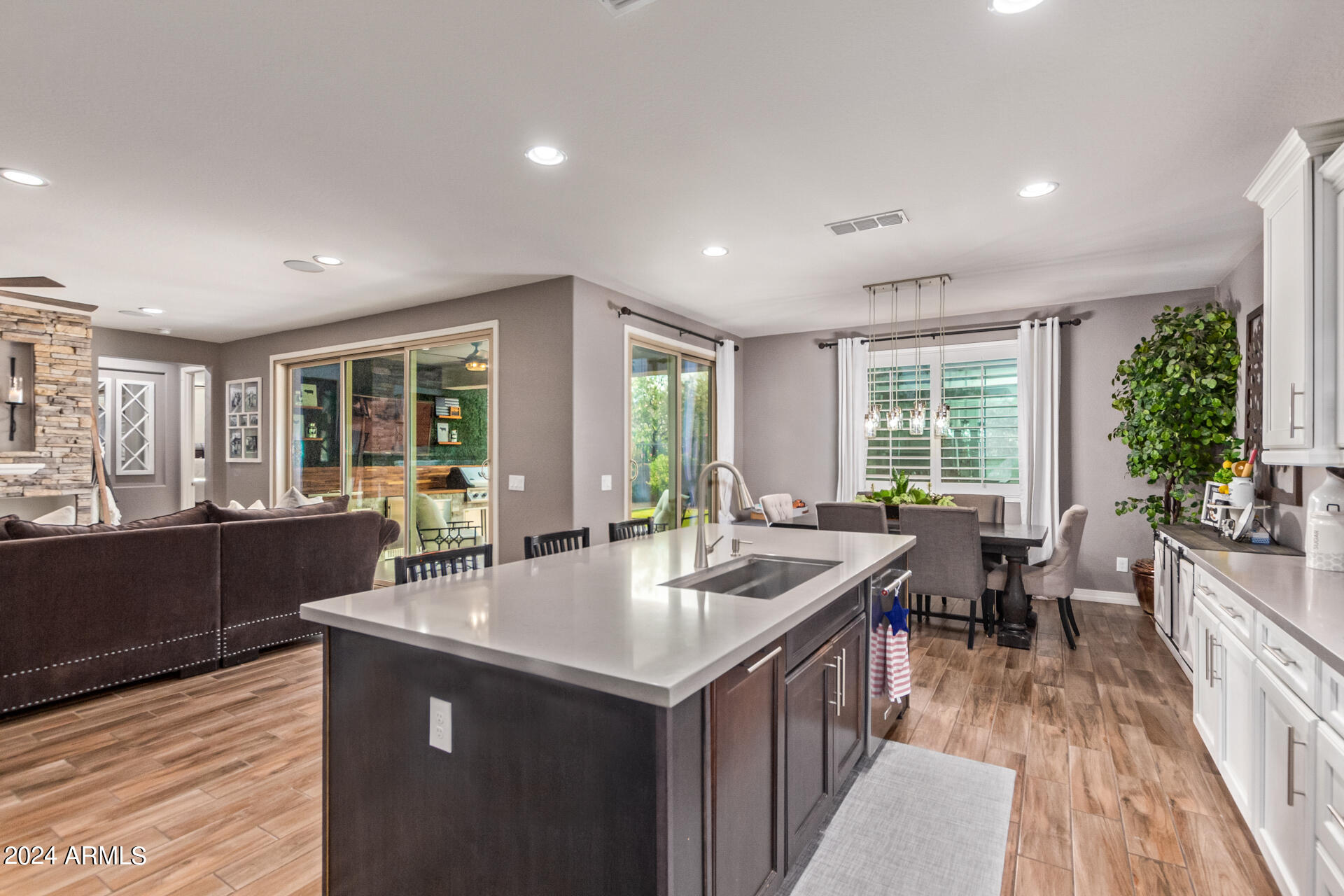 3740 E BLUE SPRUCE Lane