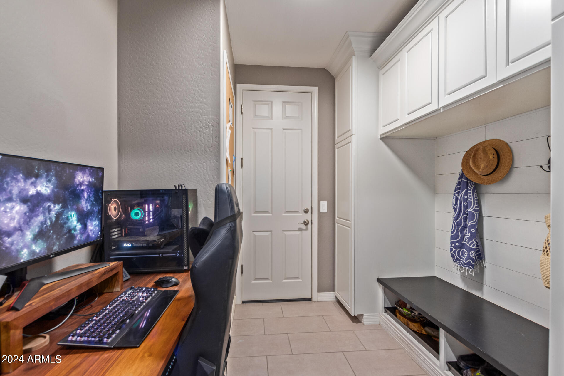 3740 E BLUE SPRUCE Lane