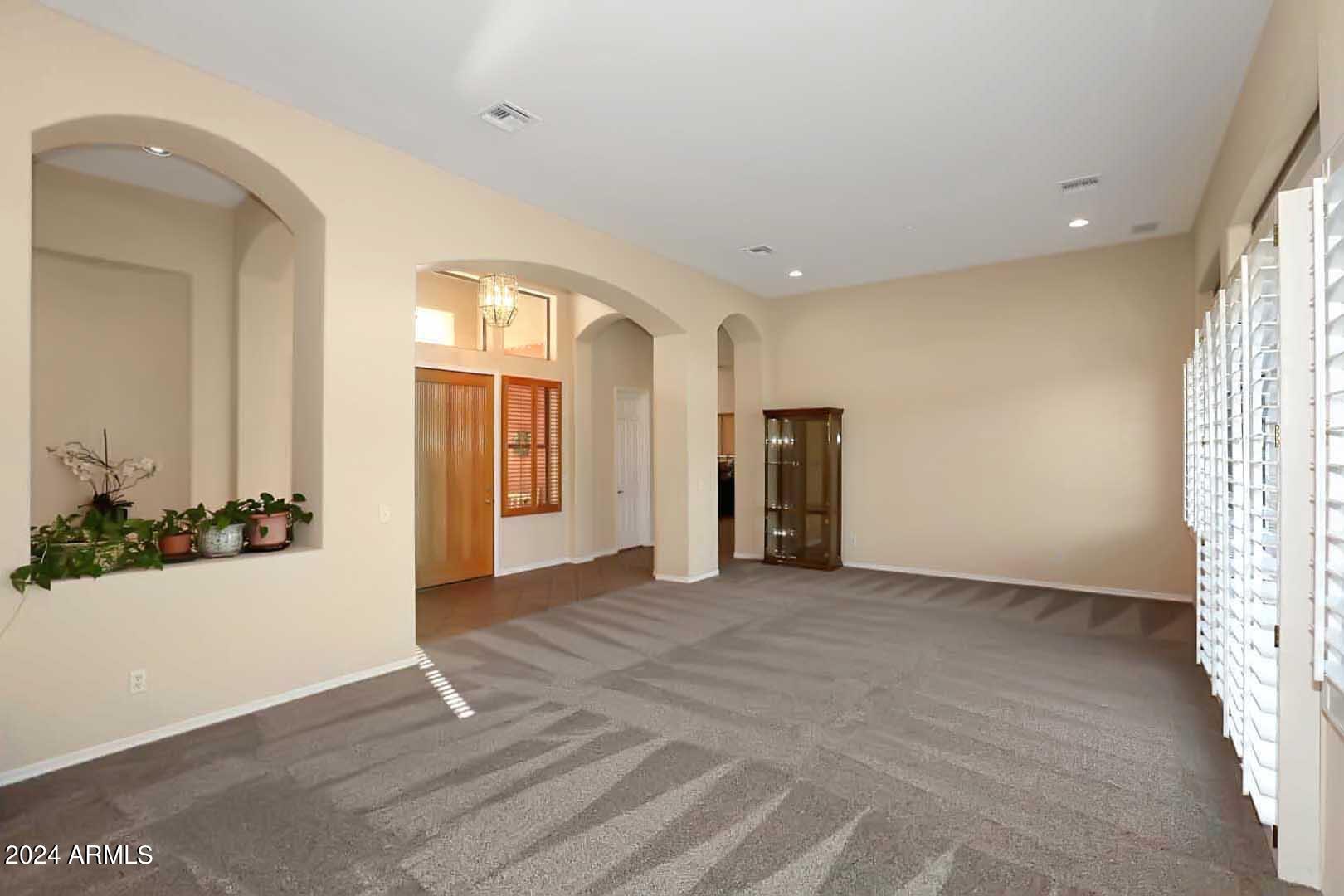 7638 E SHOOTING STAR Way