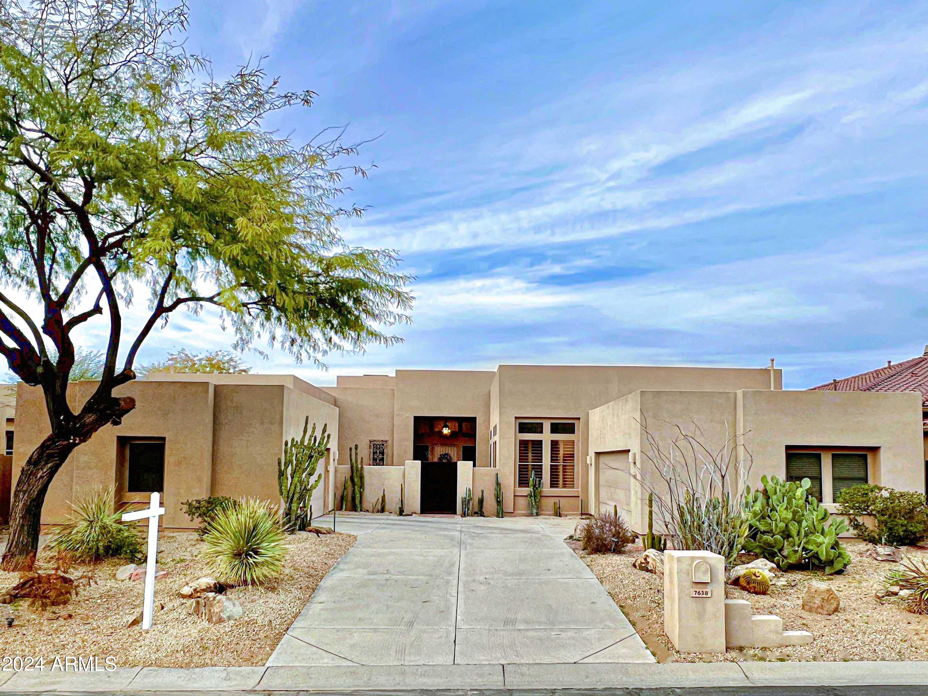 7638 E SHOOTING STAR Way