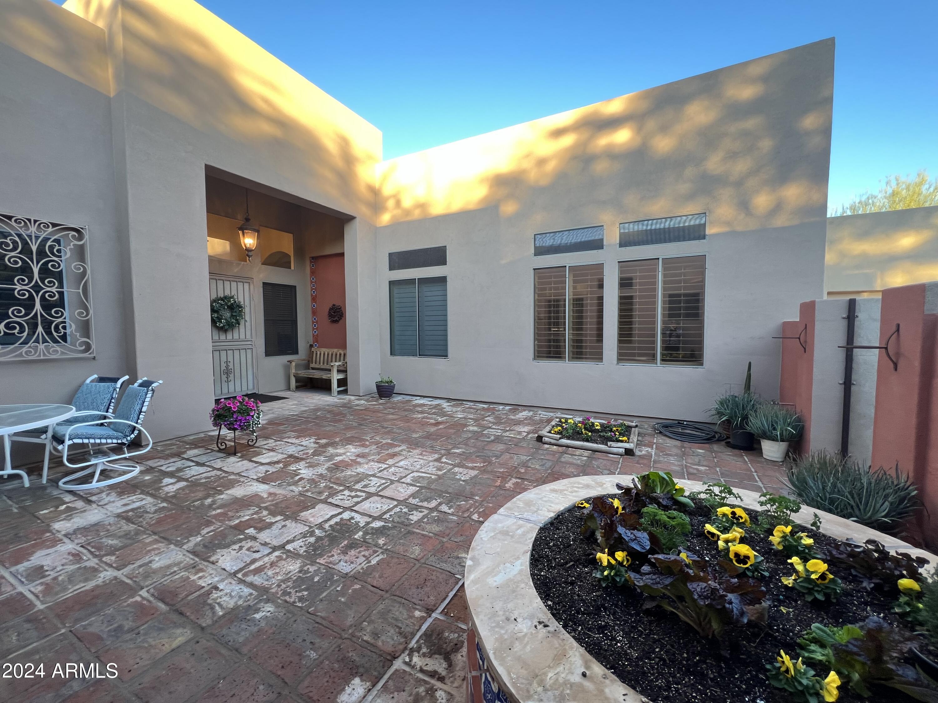 7638 E SHOOTING STAR Way