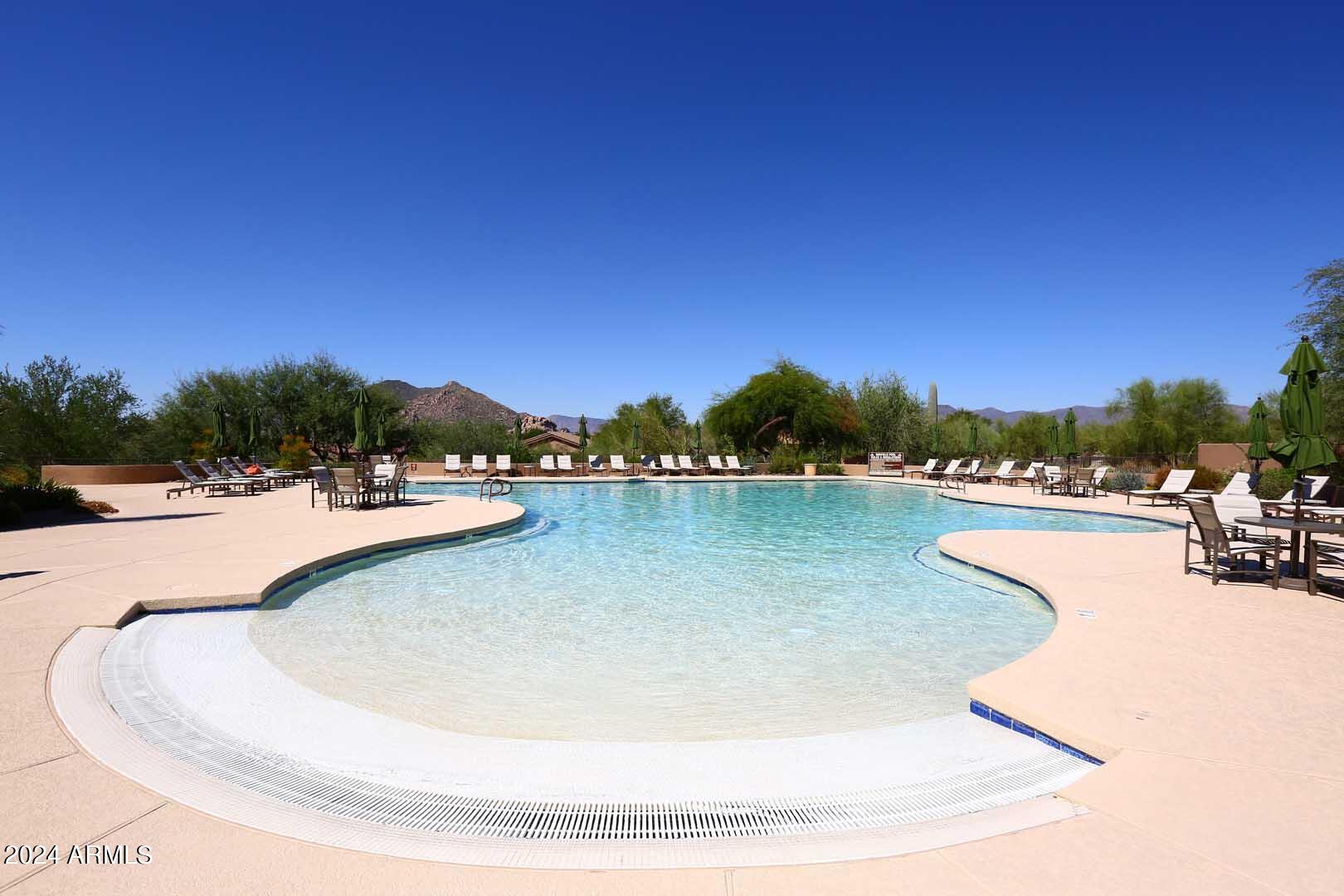 7638 E SHOOTING STAR Way