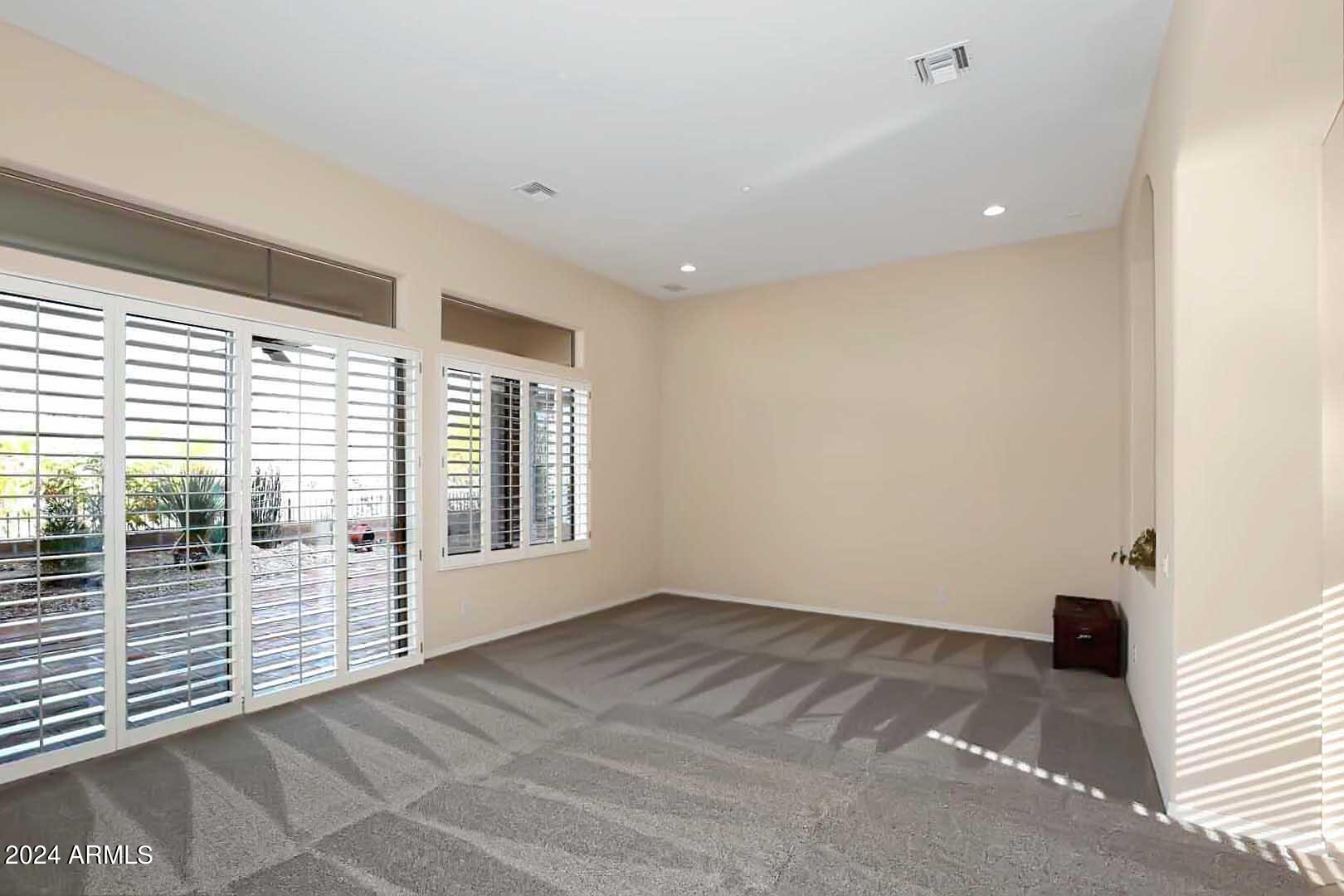 7638 E SHOOTING STAR Way