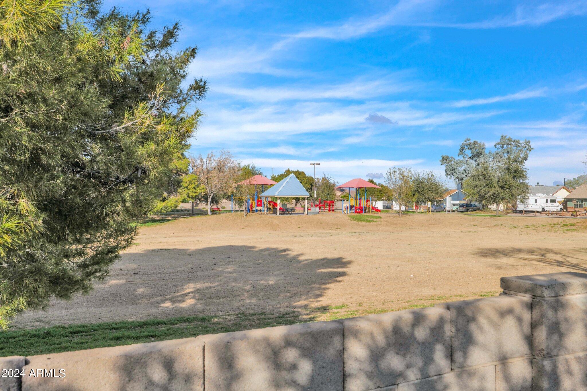 330 W SAN PEDRO Avenue