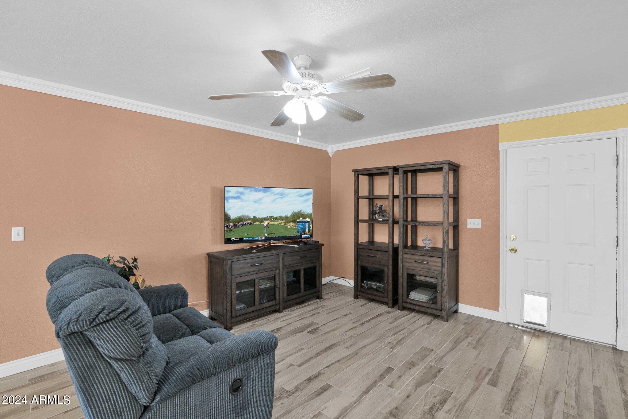 330 W SAN PEDRO Avenue