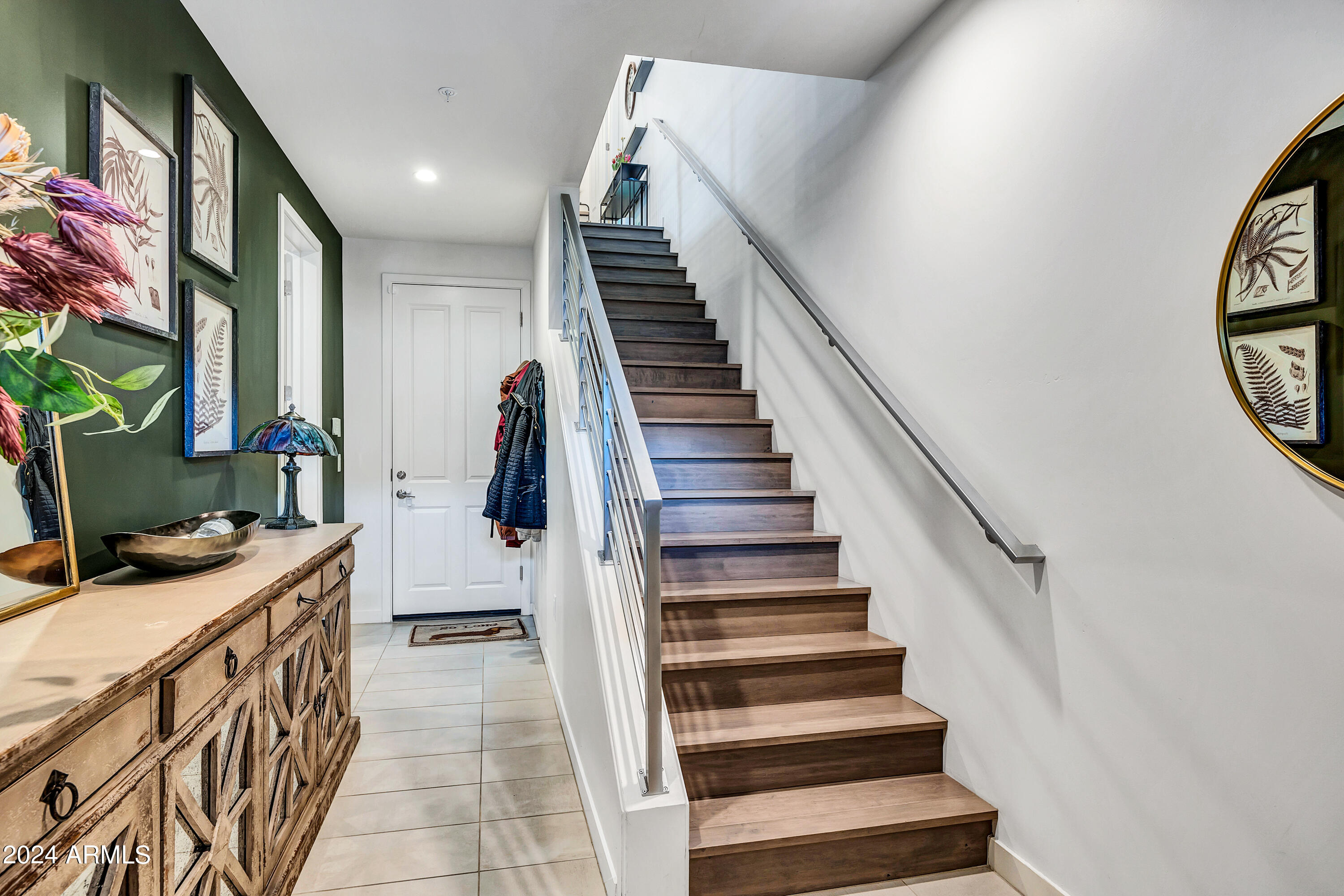 4438 N 27th Street 18