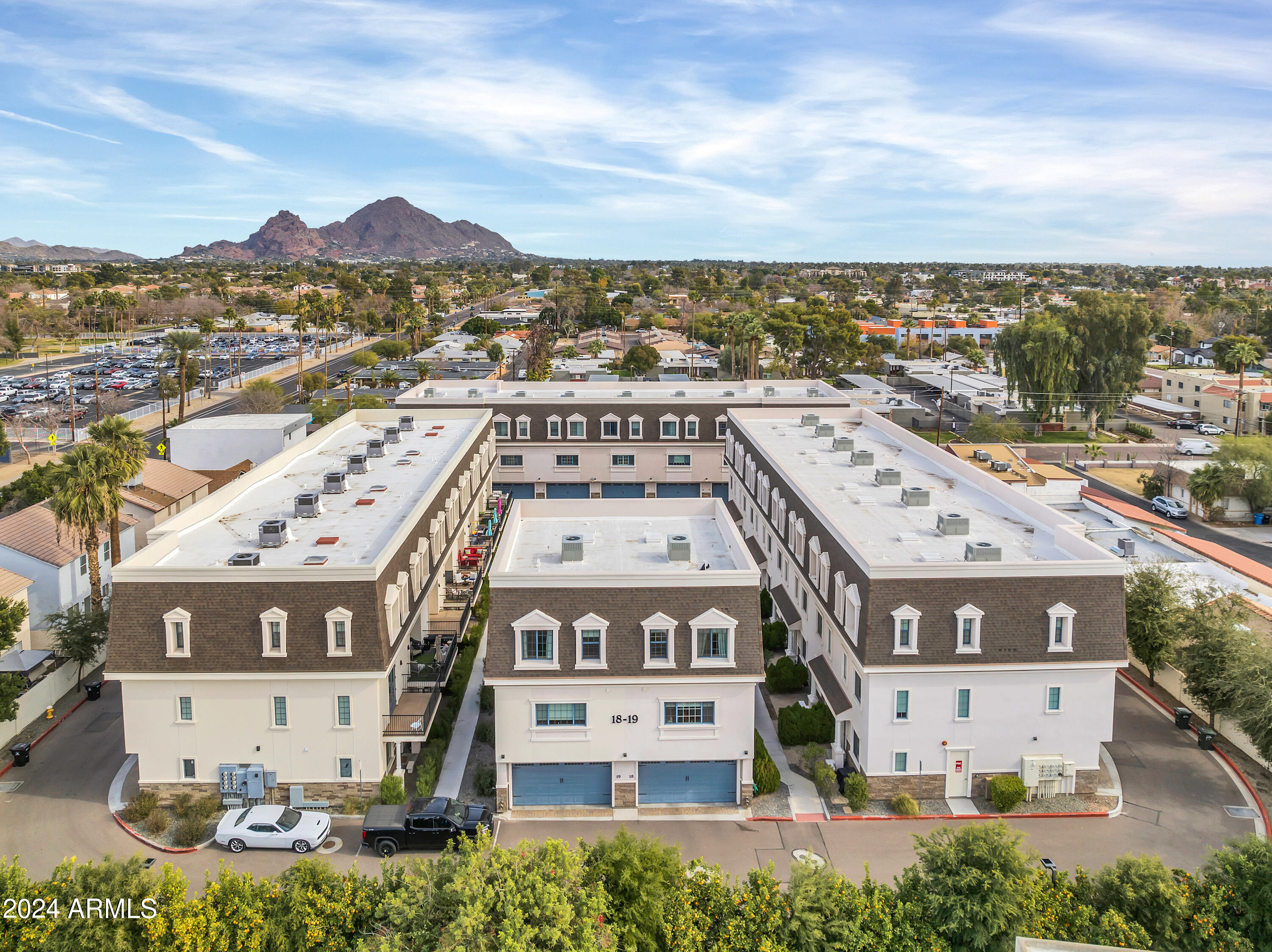 4438 N 27th Street 18