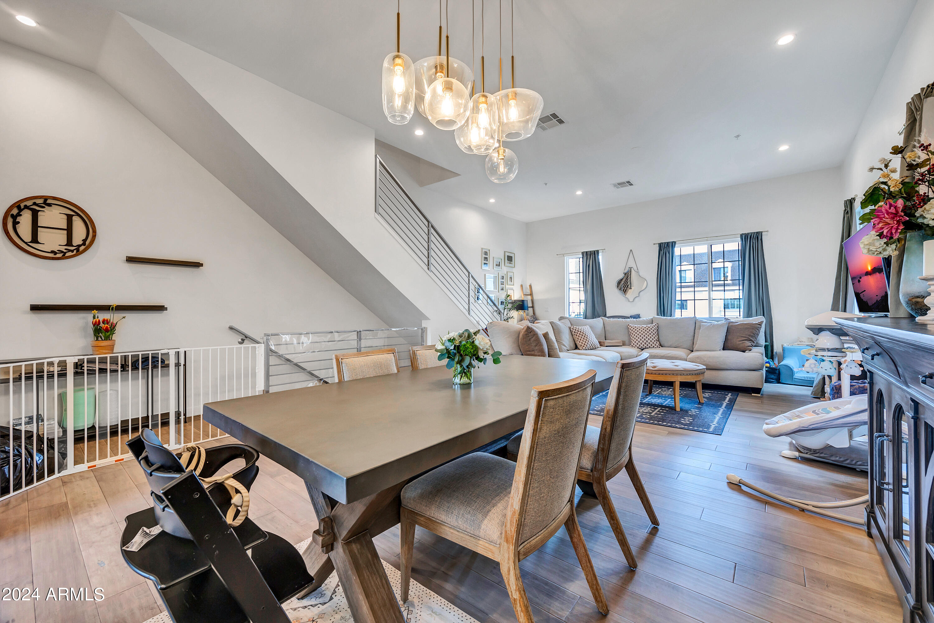 4438 N 27th Street 18