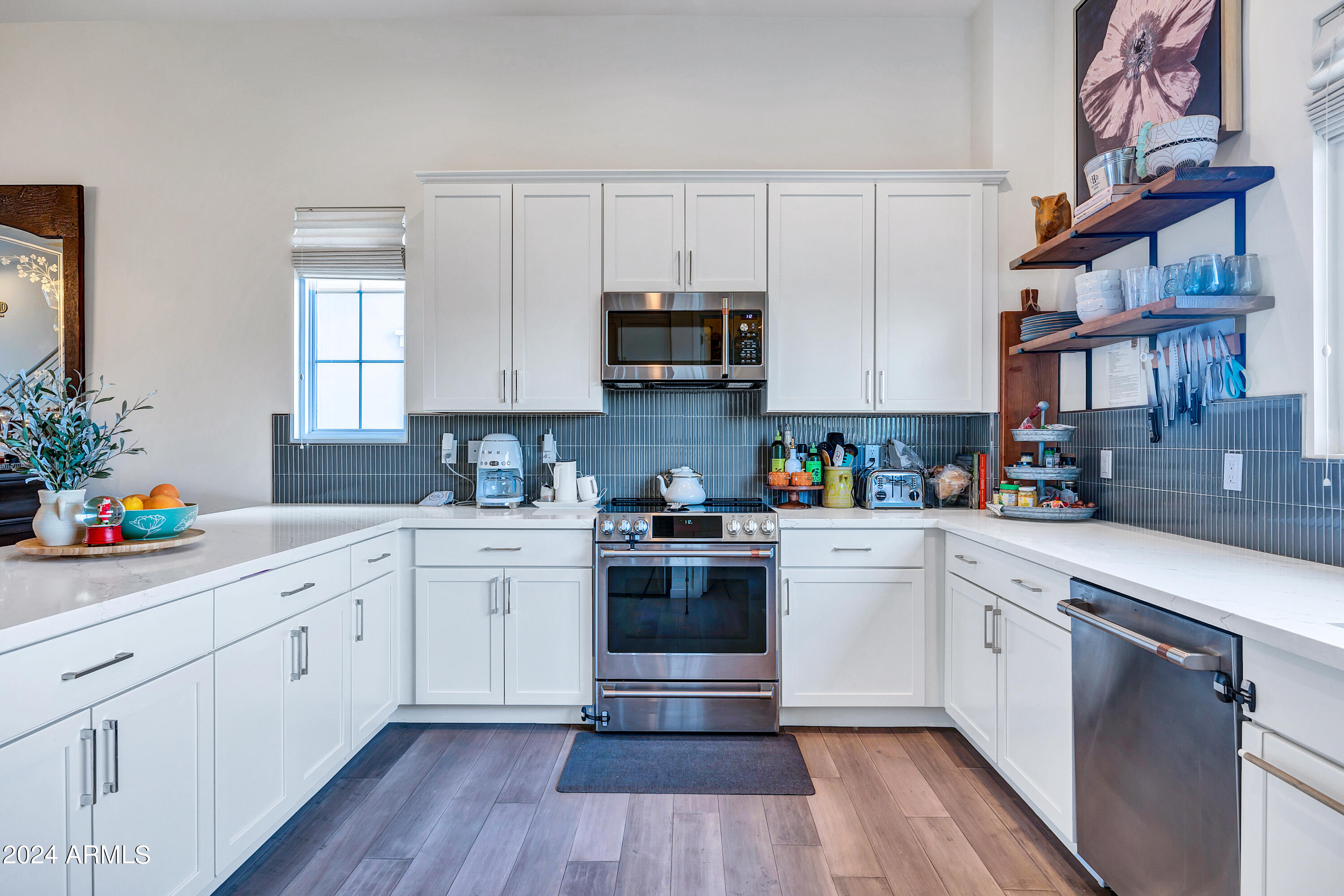 4438 N 27th Street 18