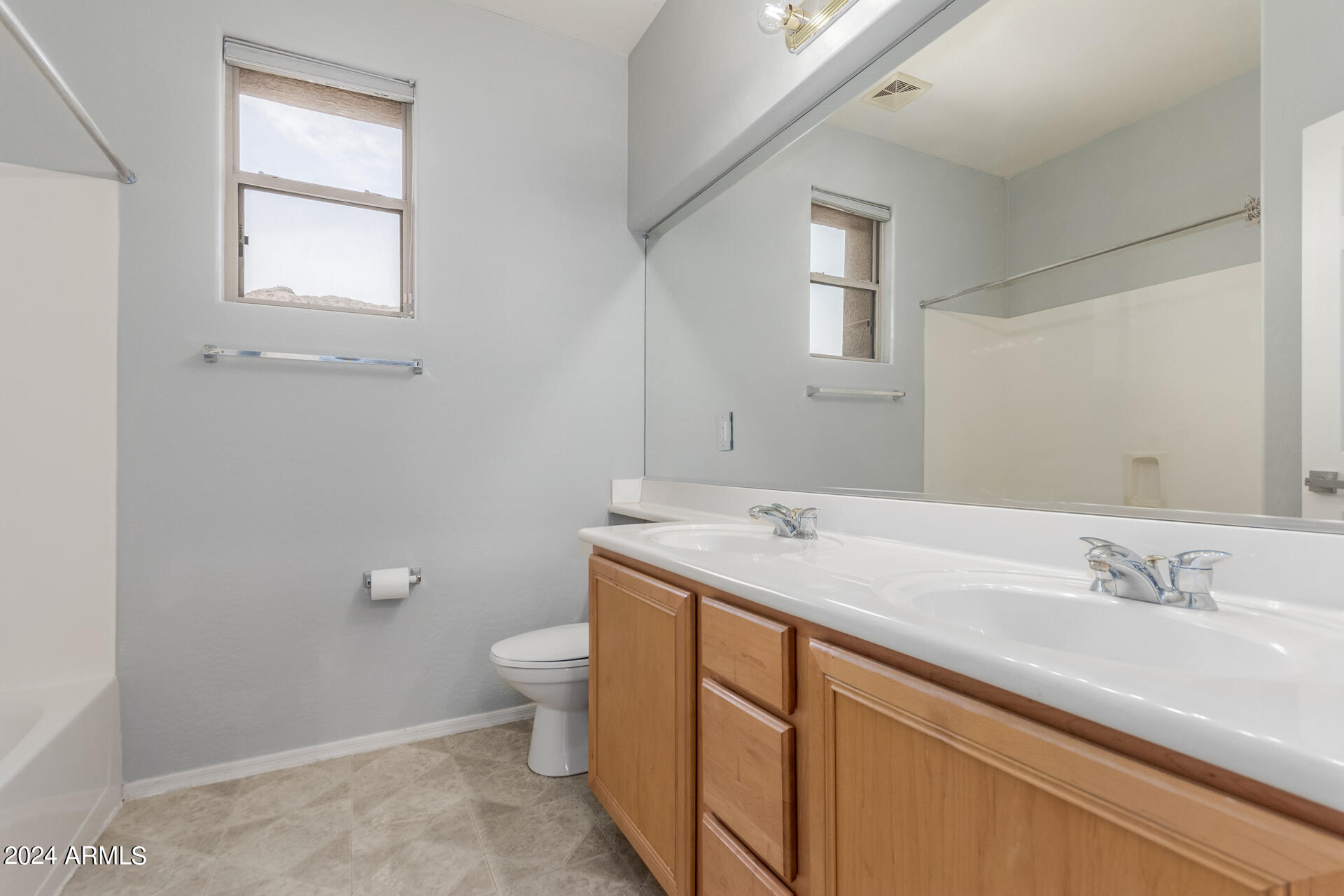 2929 W SILVER FOX Way