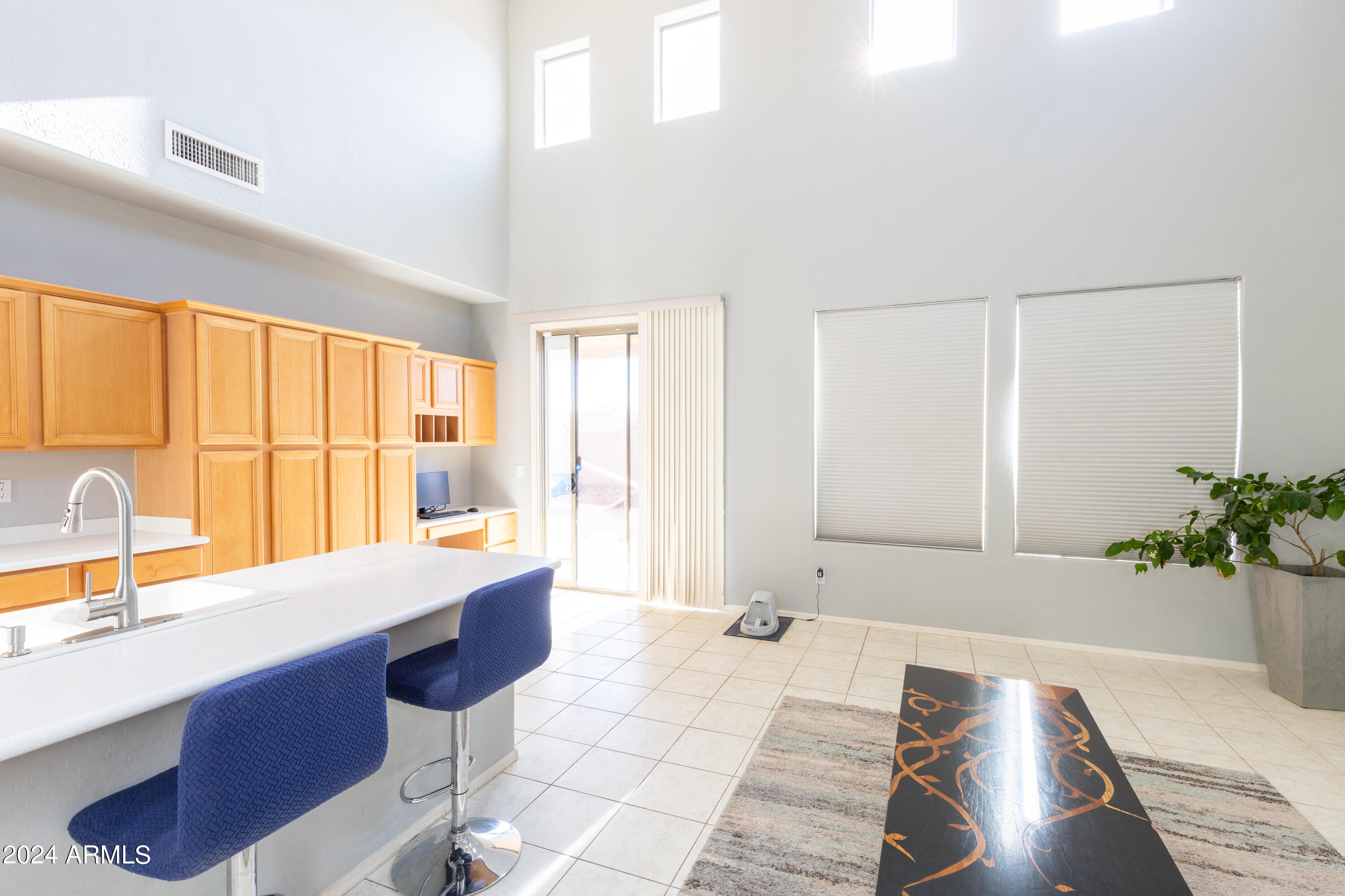 2929 W SILVER FOX Way