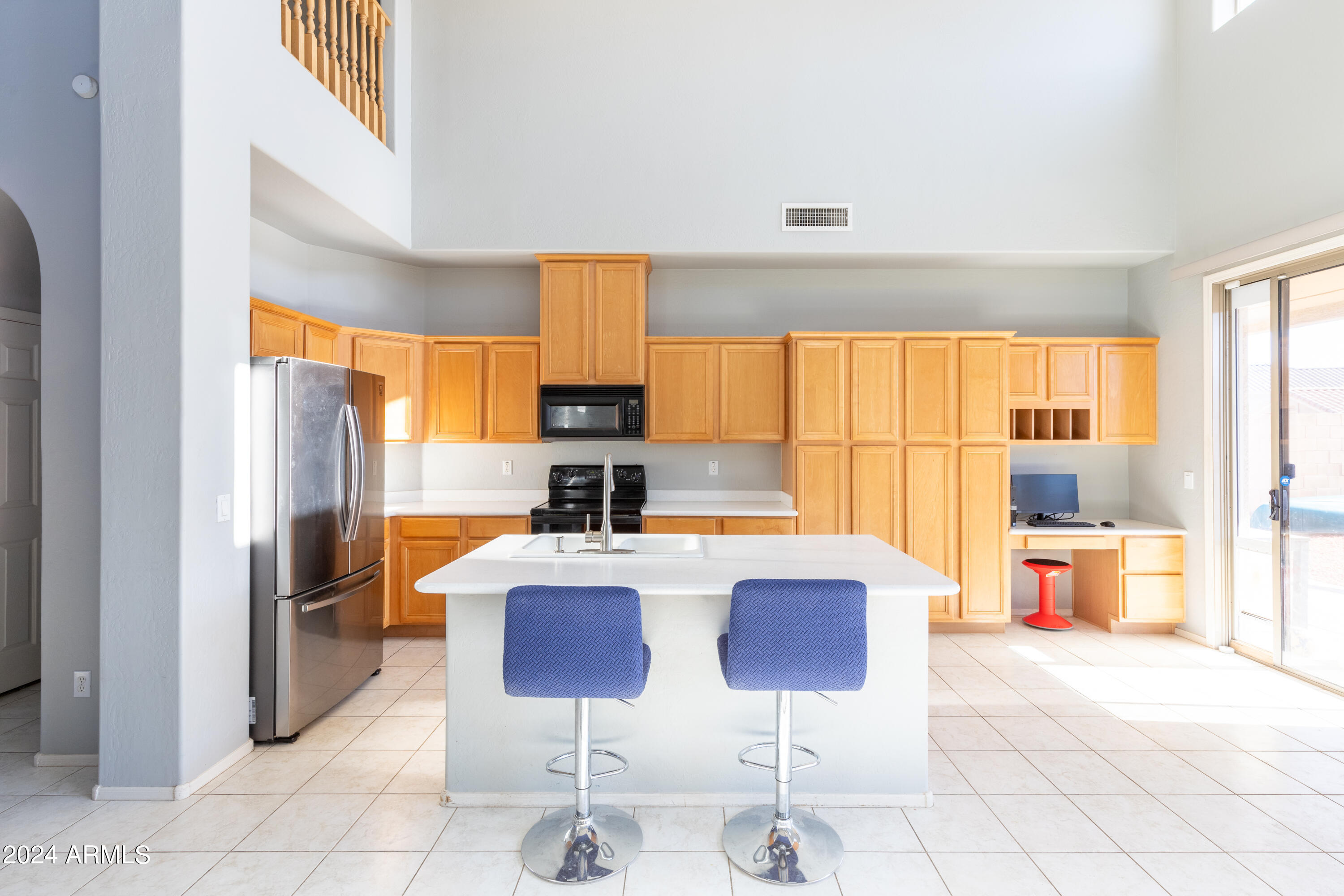 2929 W SILVER FOX Way