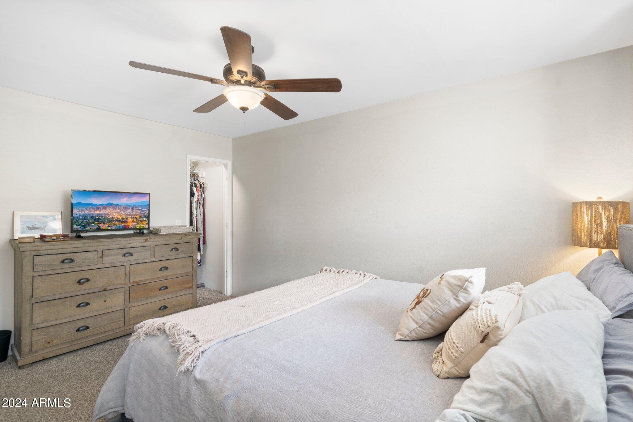 8662 S 51ST Street, 1