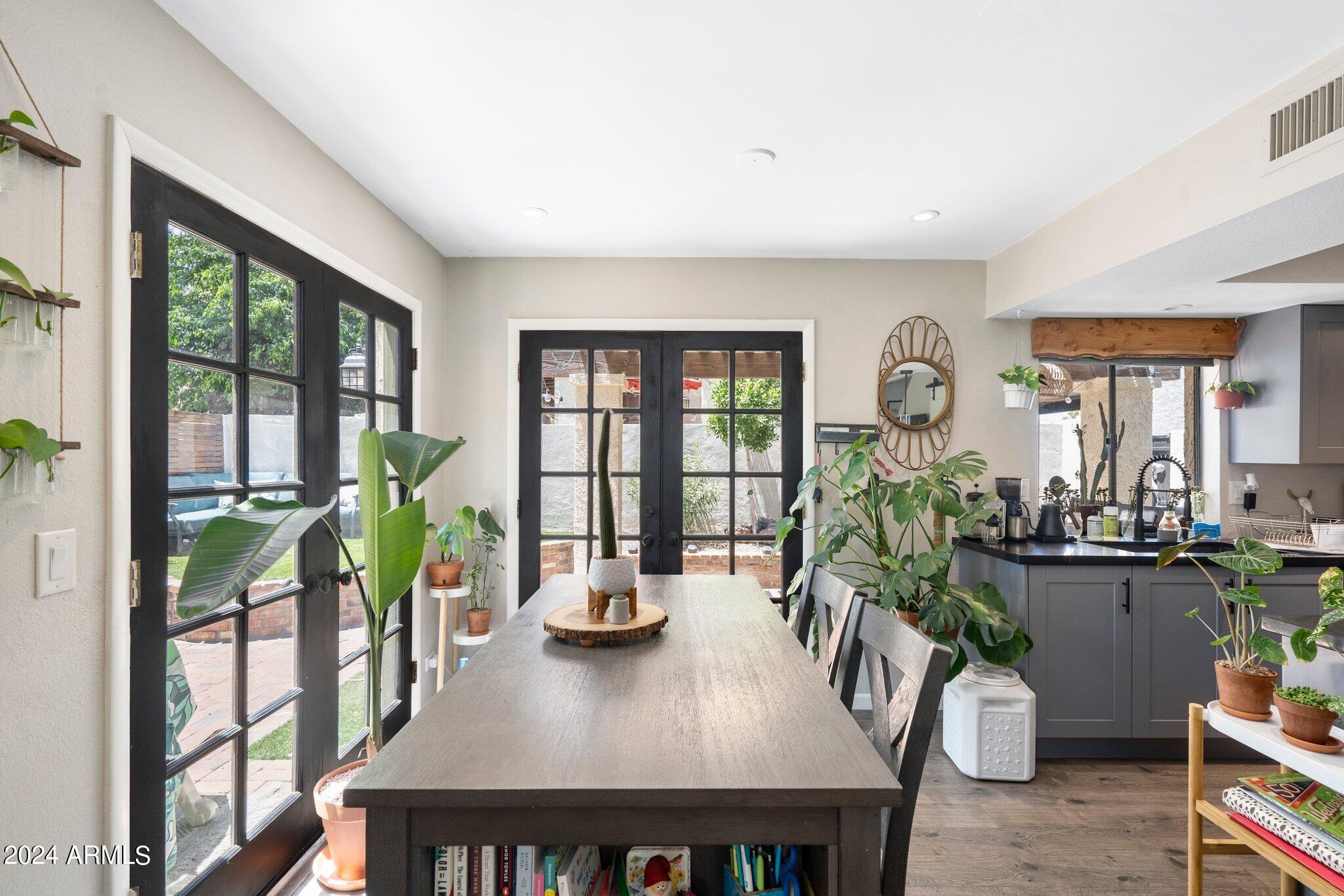 8662 S 51ST Street, 1