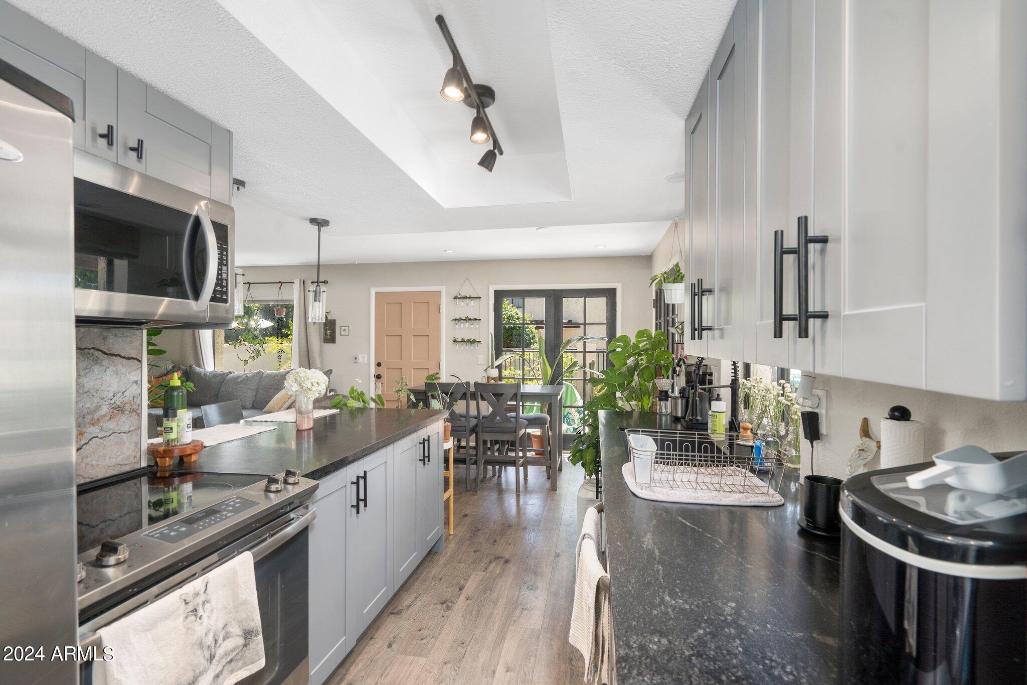 8662 S 51ST Street, 1