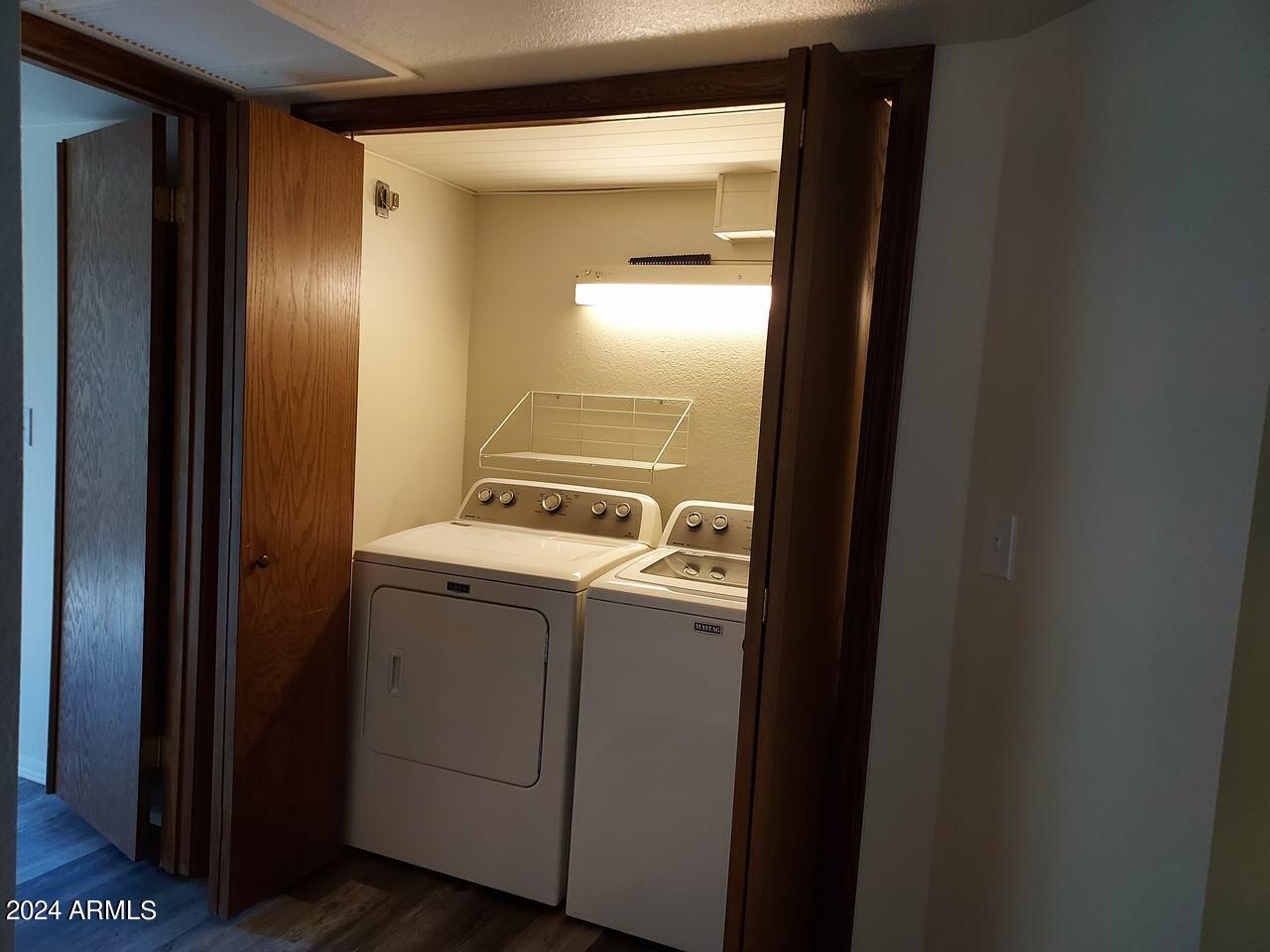 905 N Beeline Highway, 13