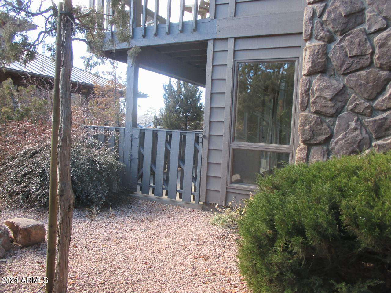 905 N Beeline Highway, 13