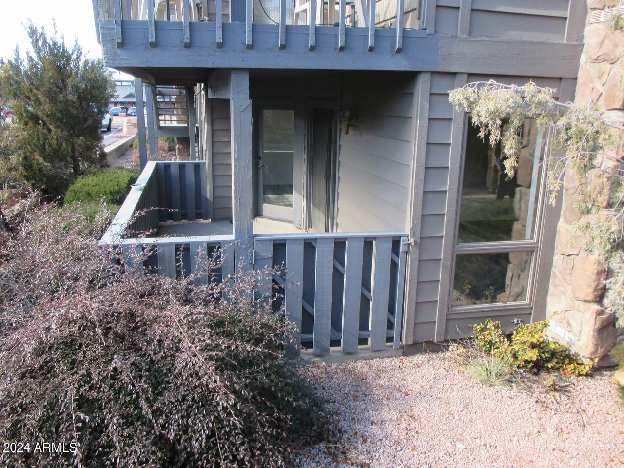 905 N Beeline Highway, 13