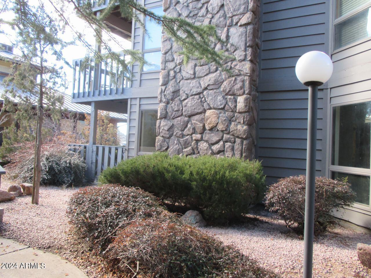 905 N Beeline Highway, 13