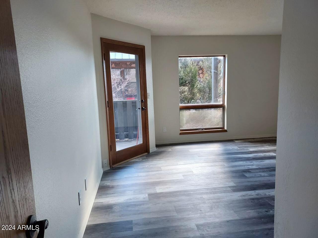 905 N Beeline Highway, 13