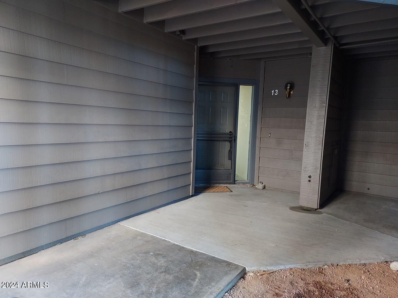 905 N Beeline Highway, 13