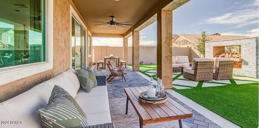 9846 E SEISMIC Avenue