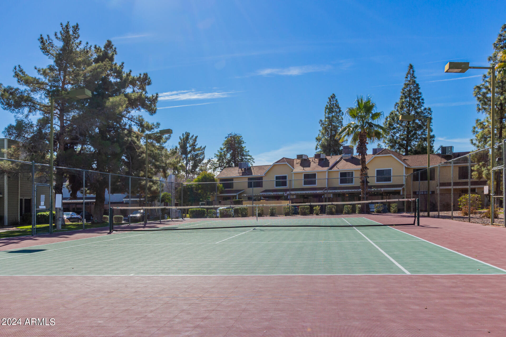 4835 E KACHINA Trail, 2