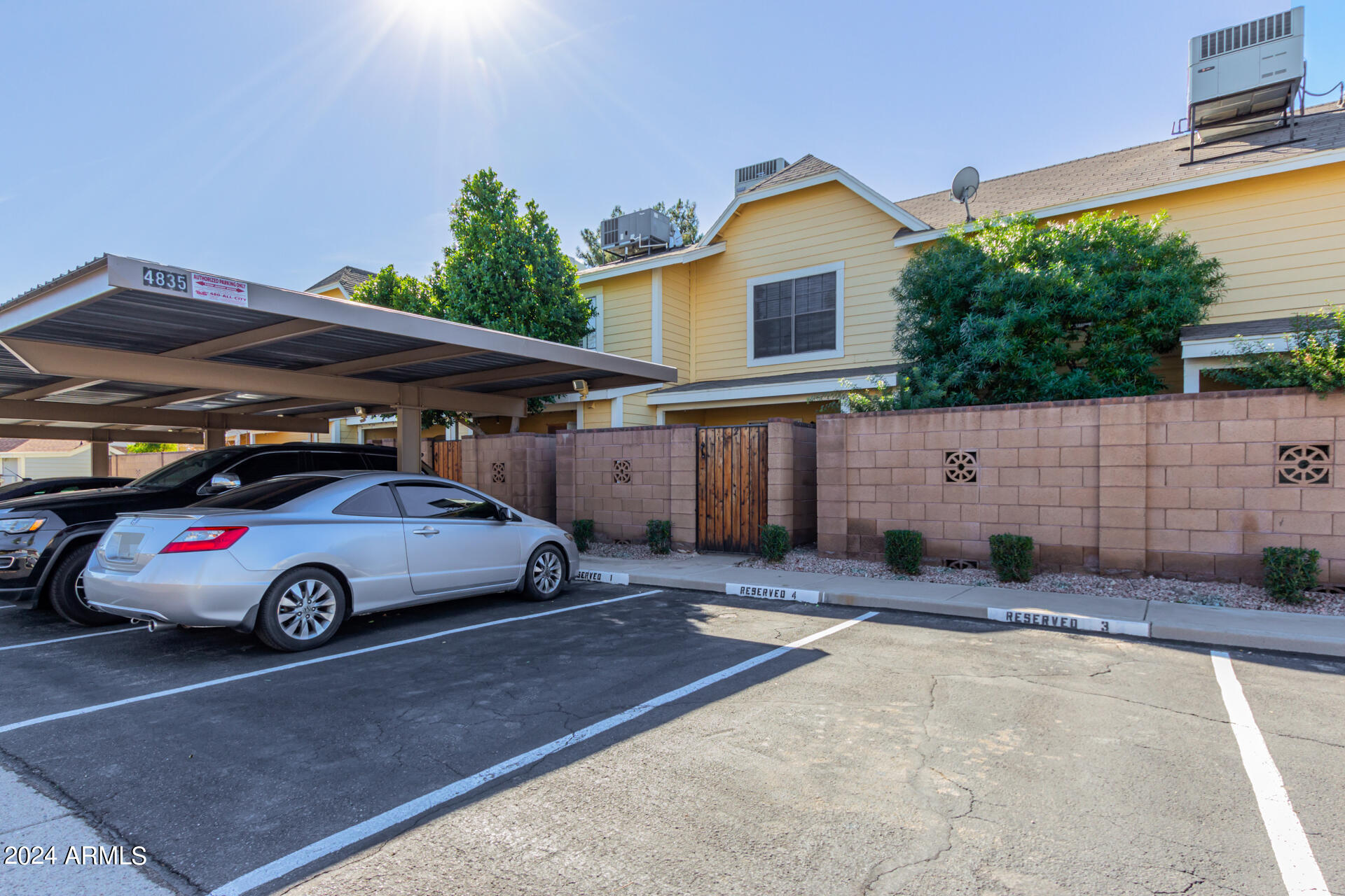 4835 E KACHINA Trail, 2