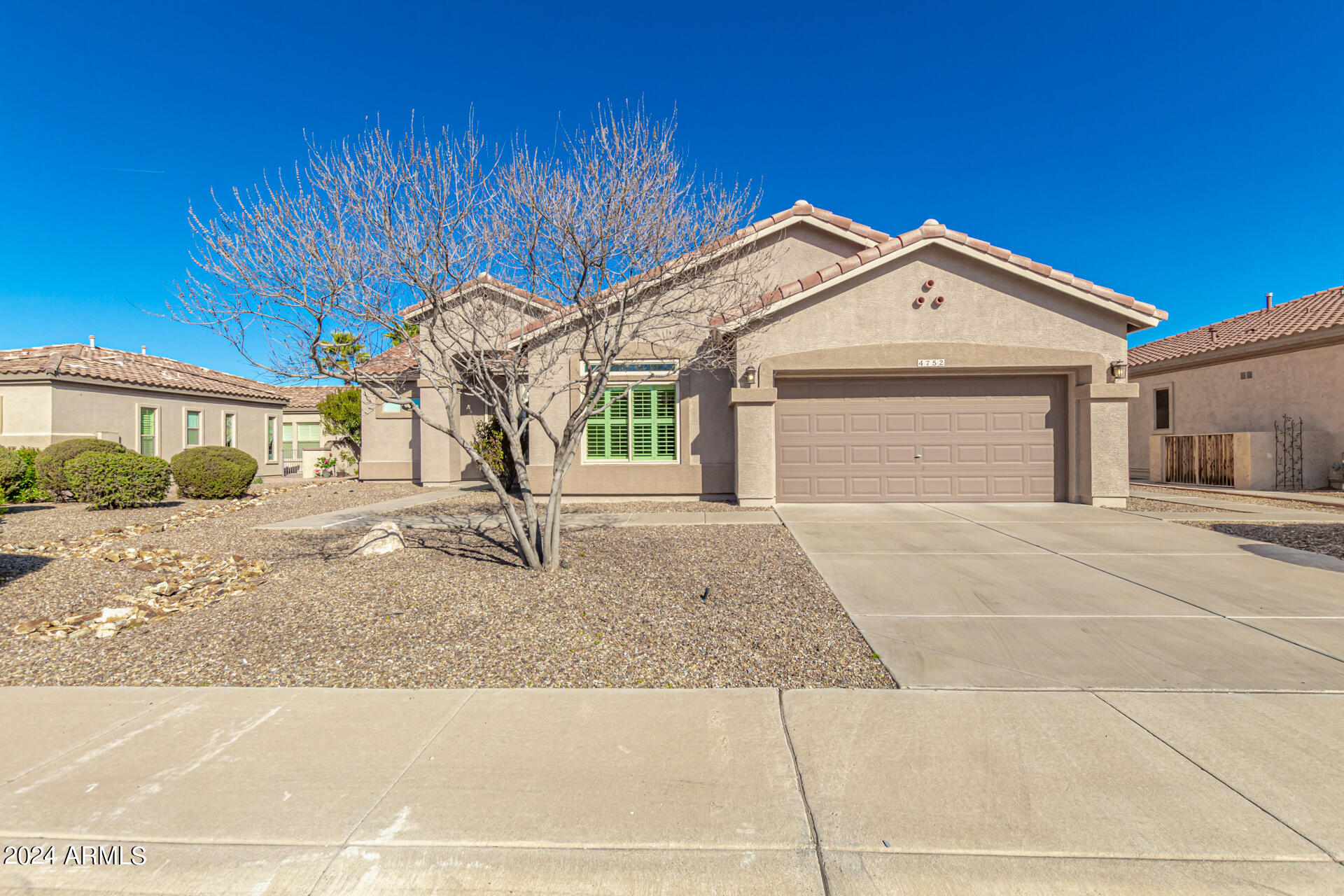4752 E JUDE Court