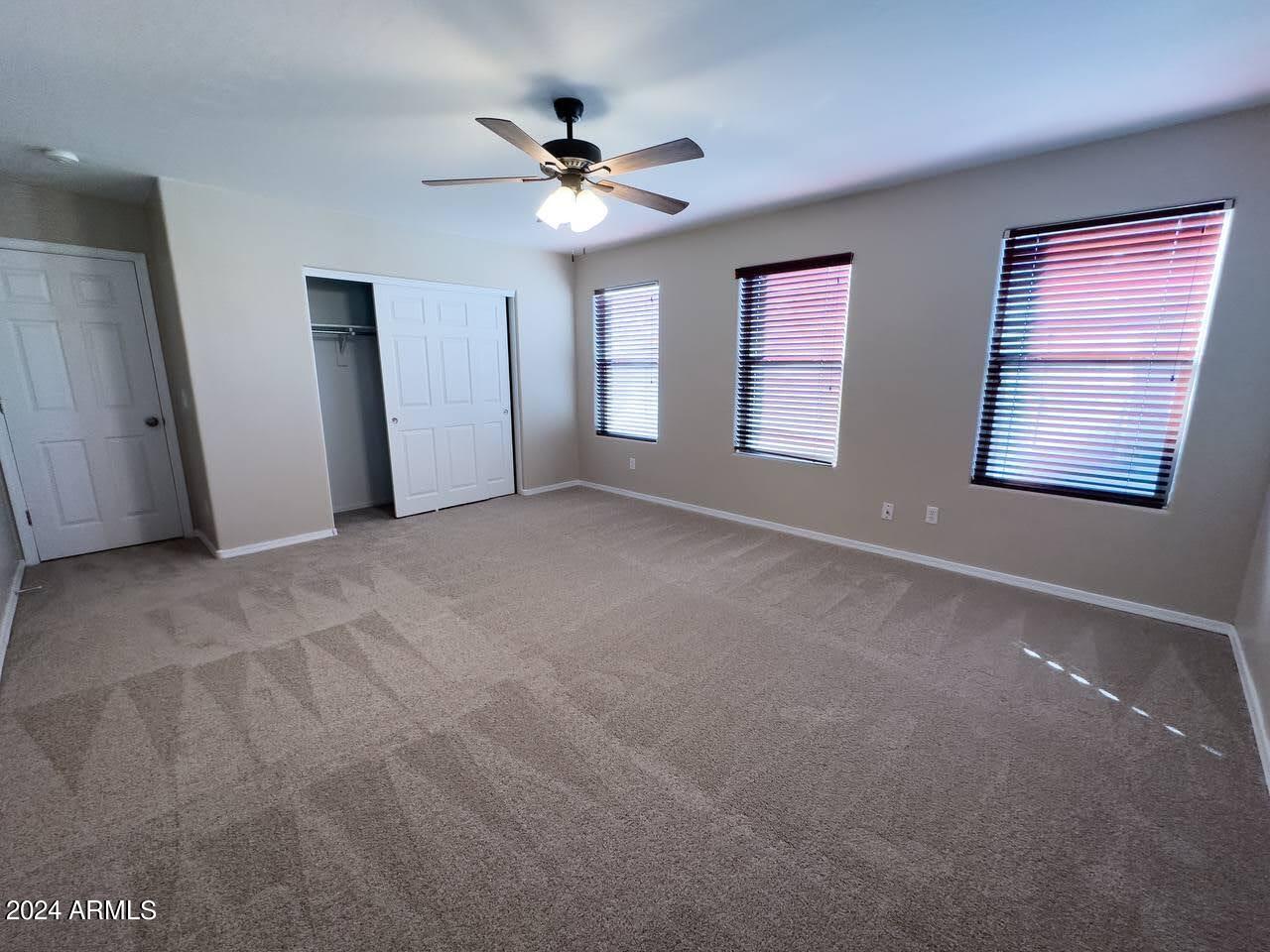 18451 W ARCADIA Drive