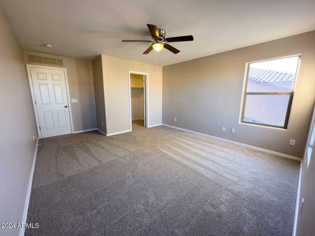 18451 W ARCADIA Drive