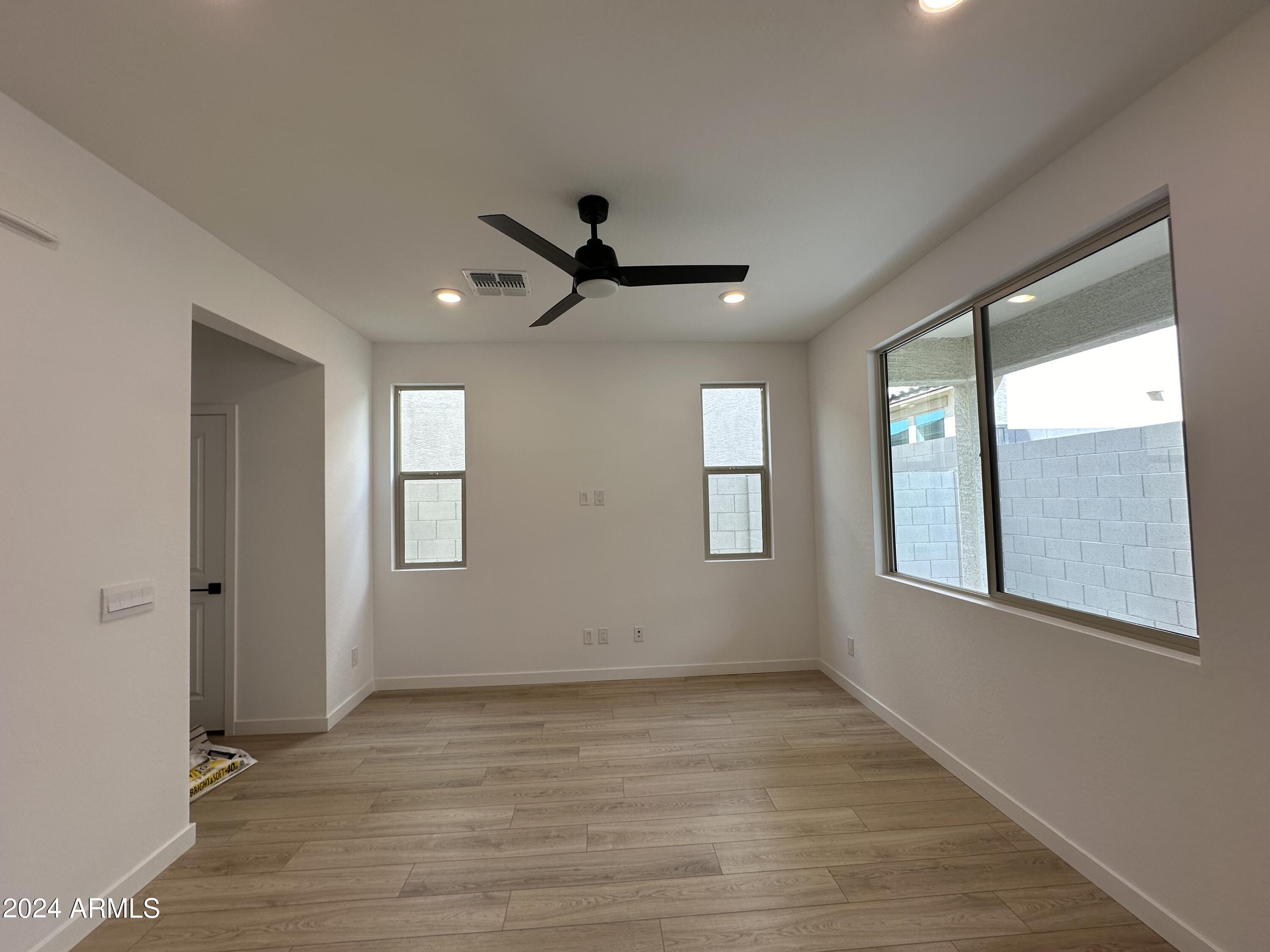 9922 E TAMERY Avenue